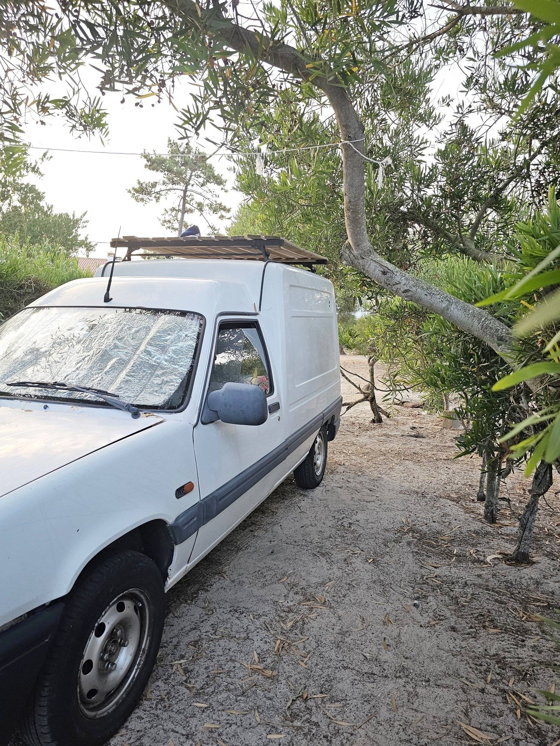 Kochnische Renault Expression 105 ch - Yescapa