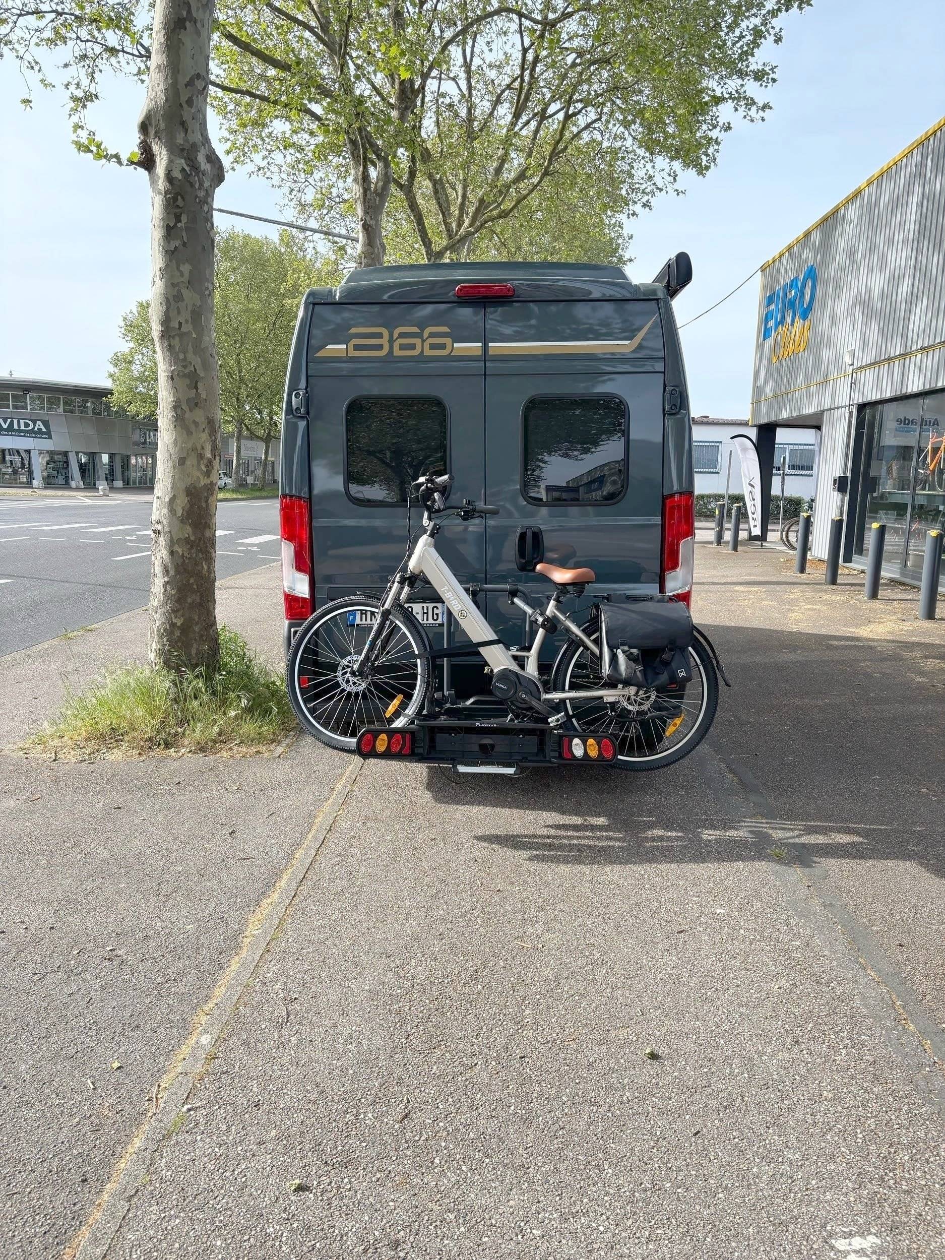 Bürstner C 600