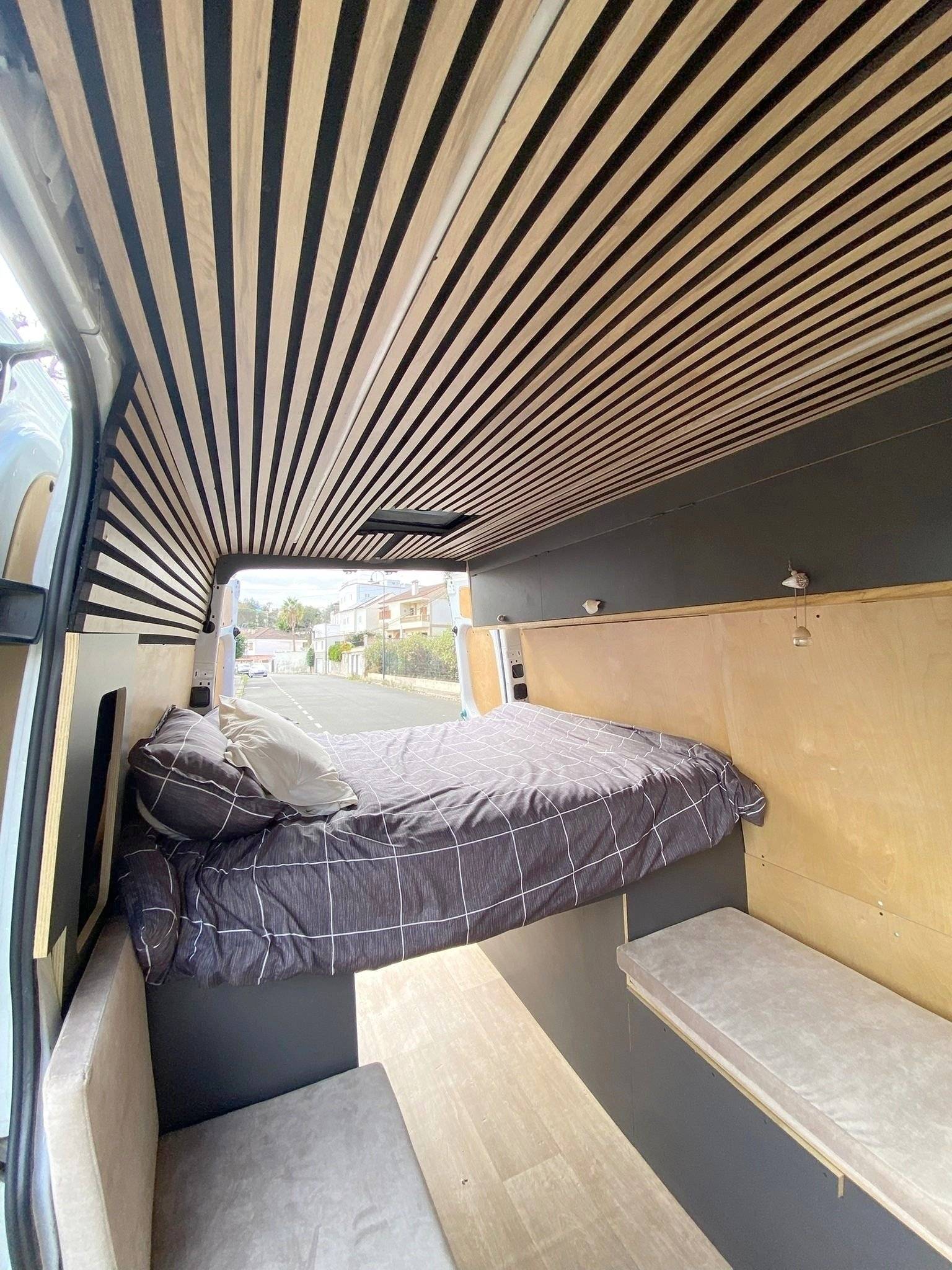 Schlafplätze Mercedes sprinter 311 CDI - Yescapa