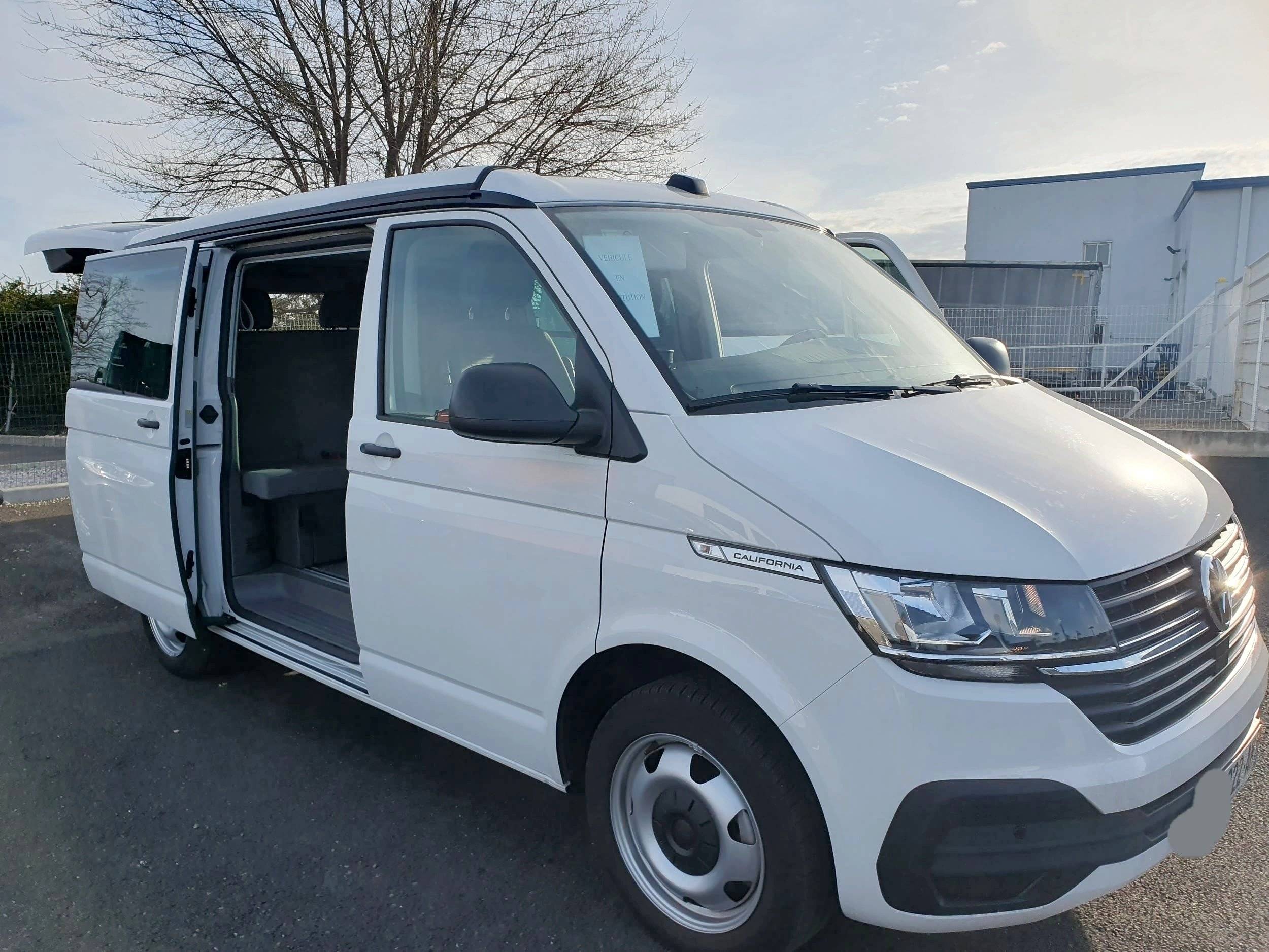 Volkswagen CALIFORNIA COAST 150 DSG7