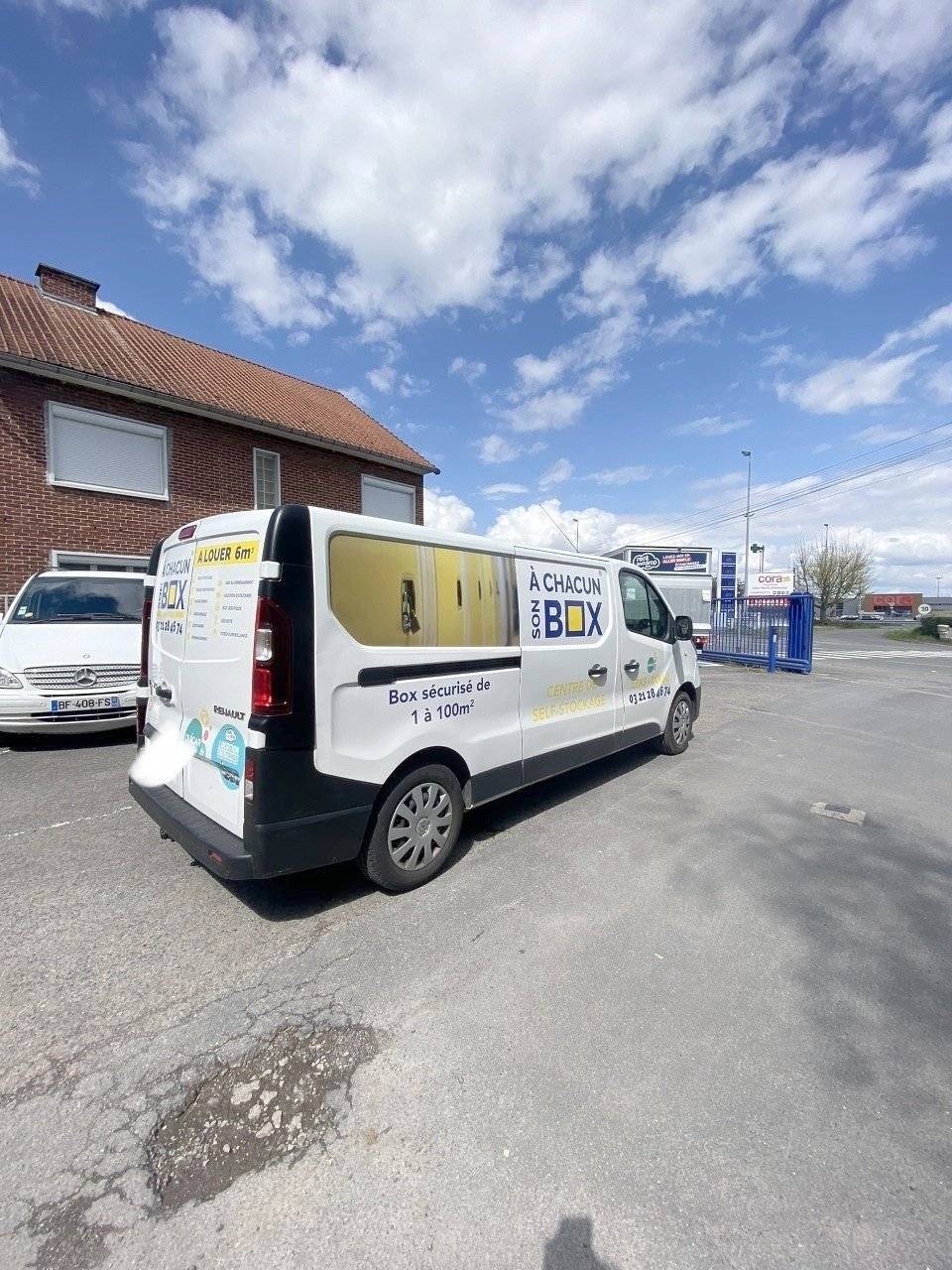 Combeing Renault Trafic
