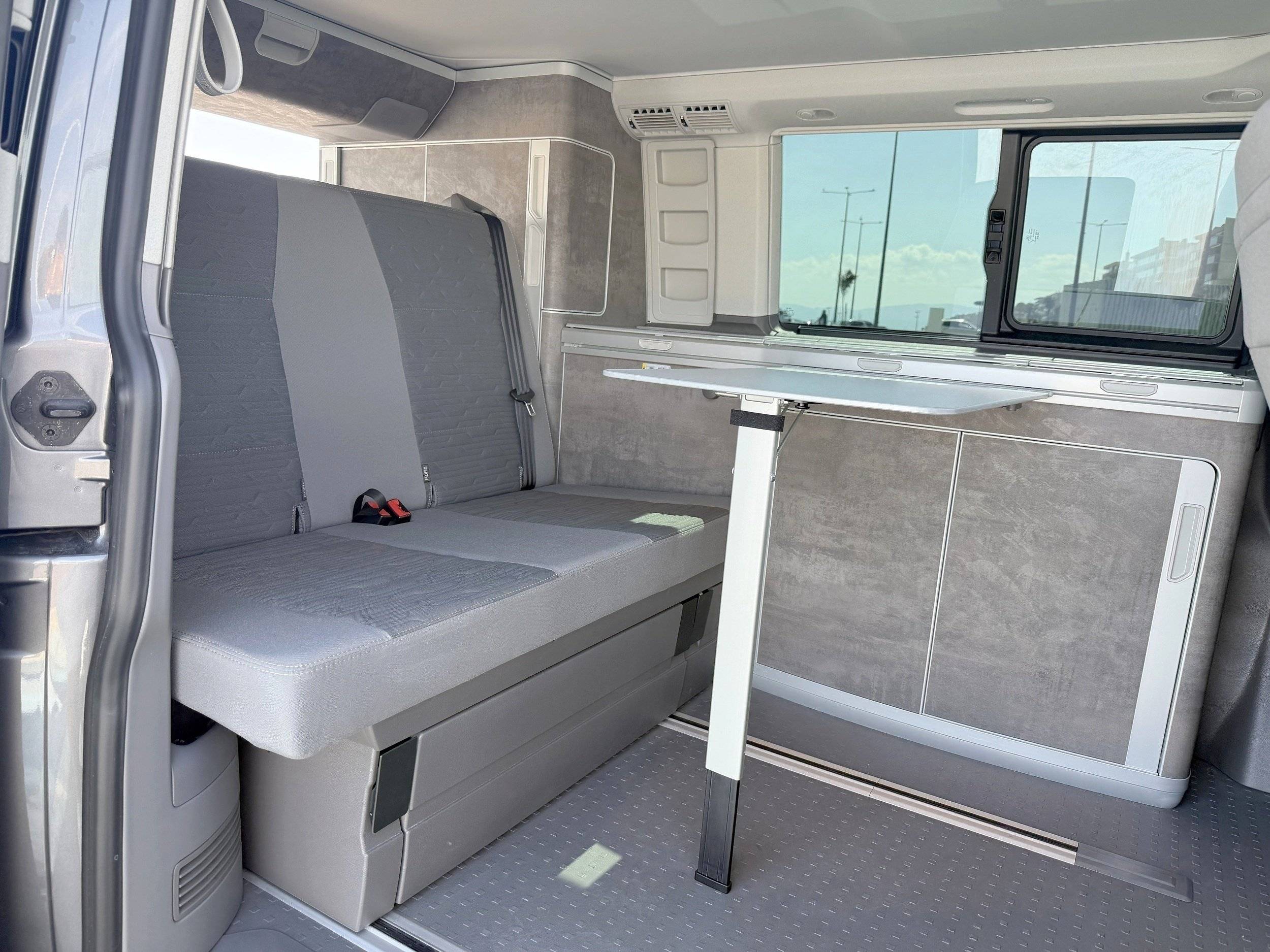 Dinette Volkswagen T6 2,0 l 204 ch 4 Motion - Yescapa