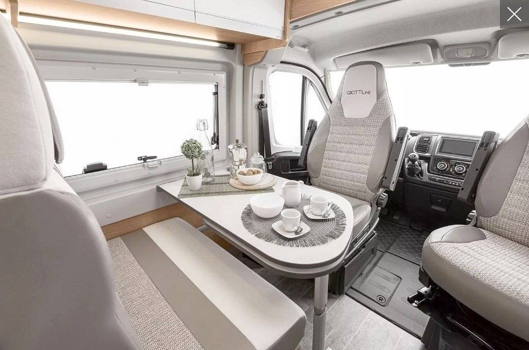 Menjador Peugeot Boxer 2.2 Blue HDI 140ch - Yescapa