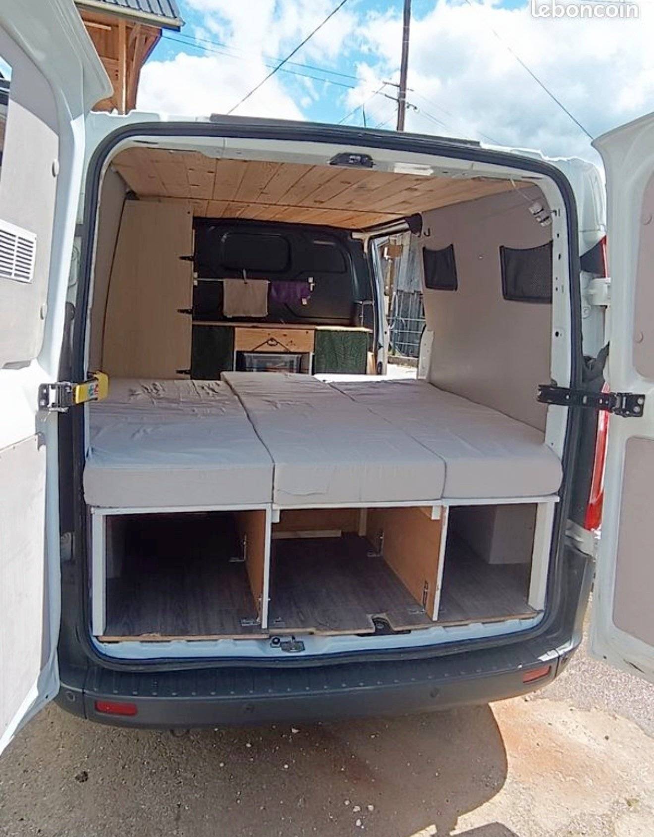 Berth Ford - Yescapa