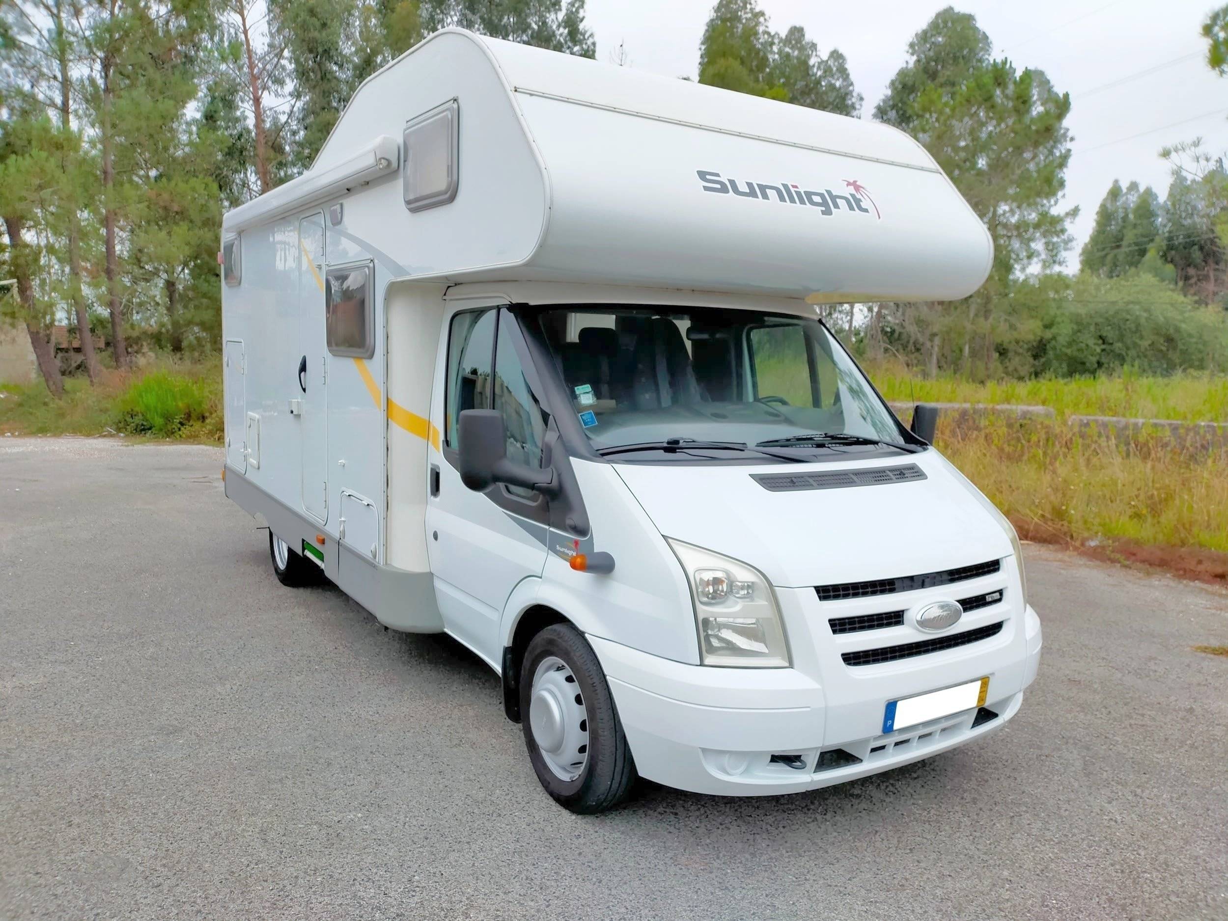 Sunlight Transit 2,4 l TDCi 140 ch.