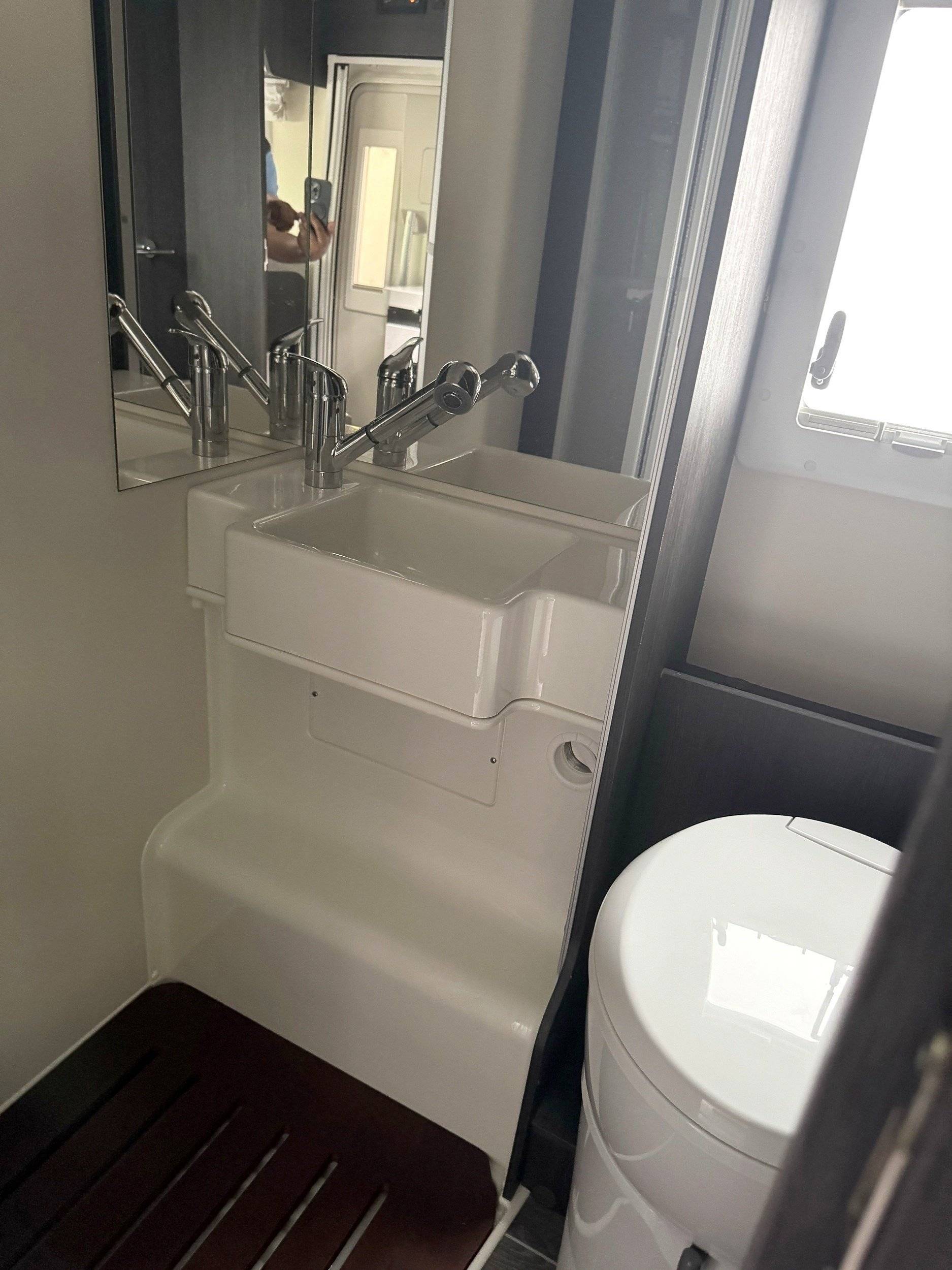 Select 277 Alkoven 7 Sitze Transit