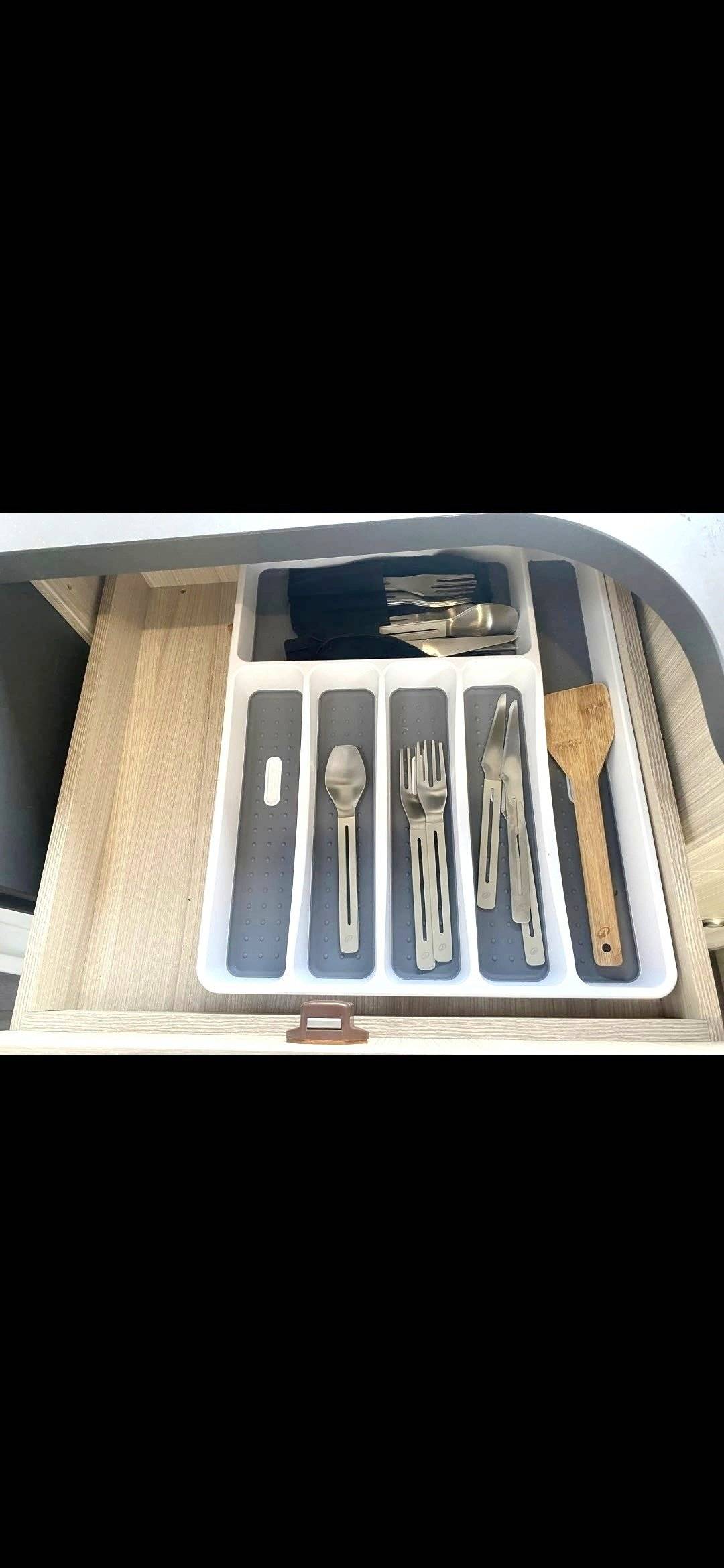 Adria Sunliving A75DP