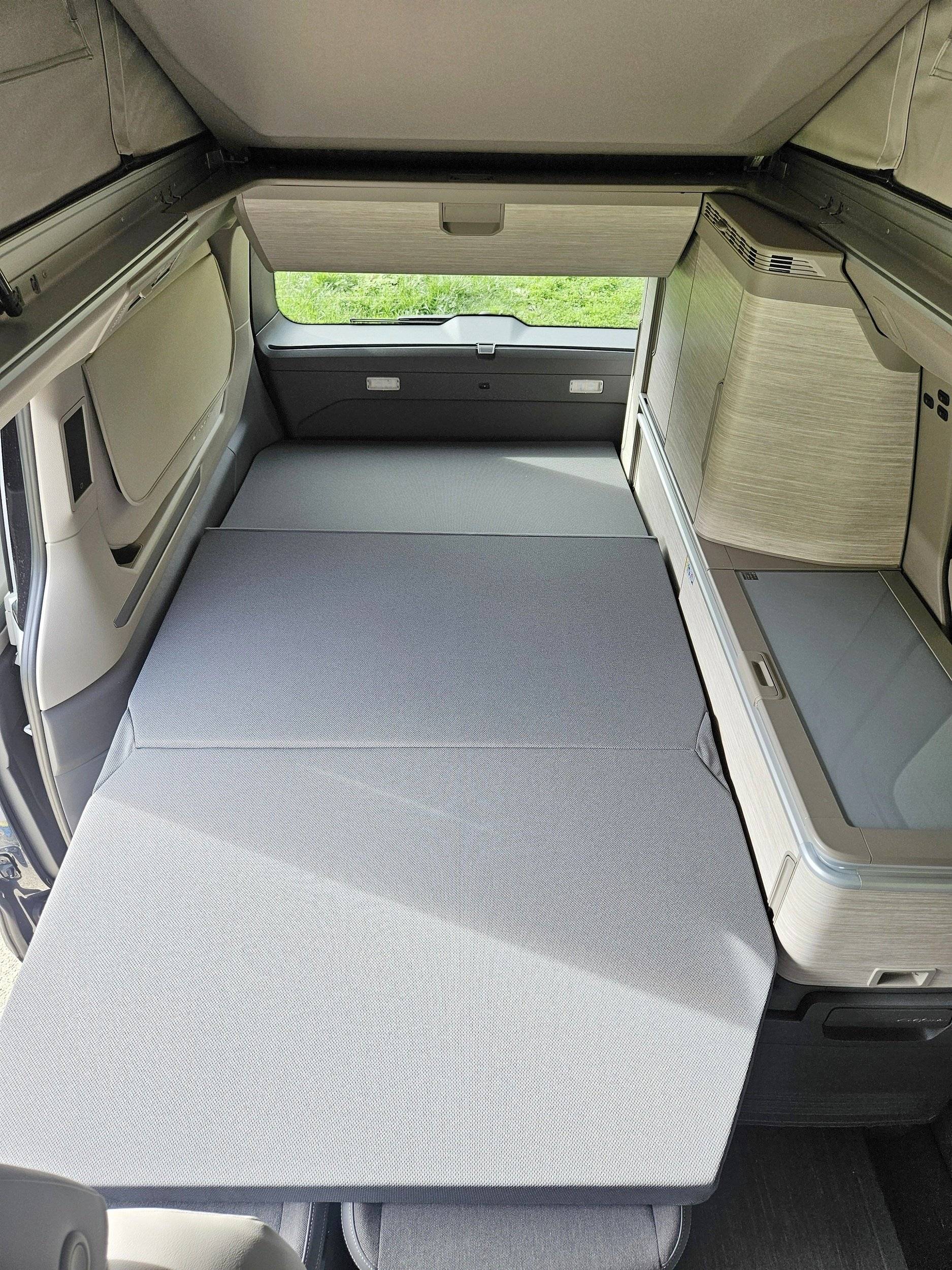 Schlafplätze Volkswagen VOLKSWAGEN CALIFORNIA - Yescapa