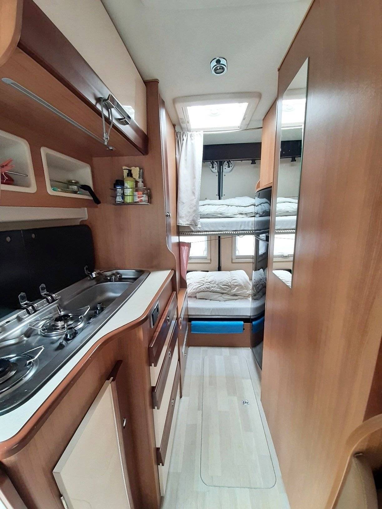 Campereve Family van