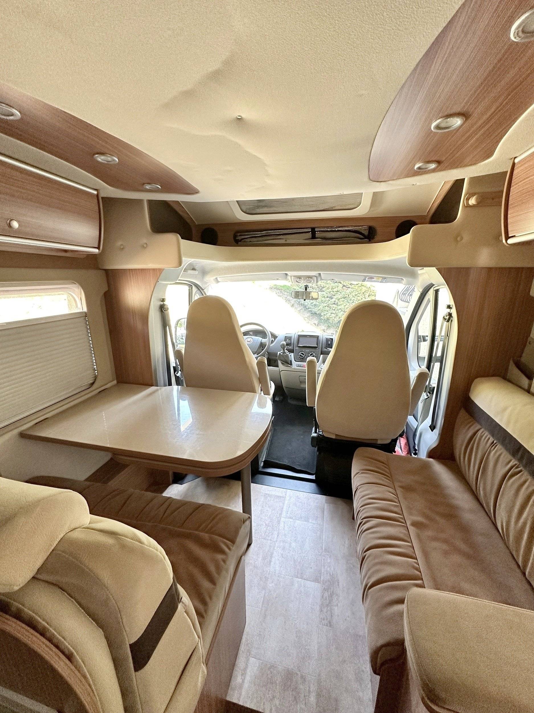 Bürstner Ixeo IT 664