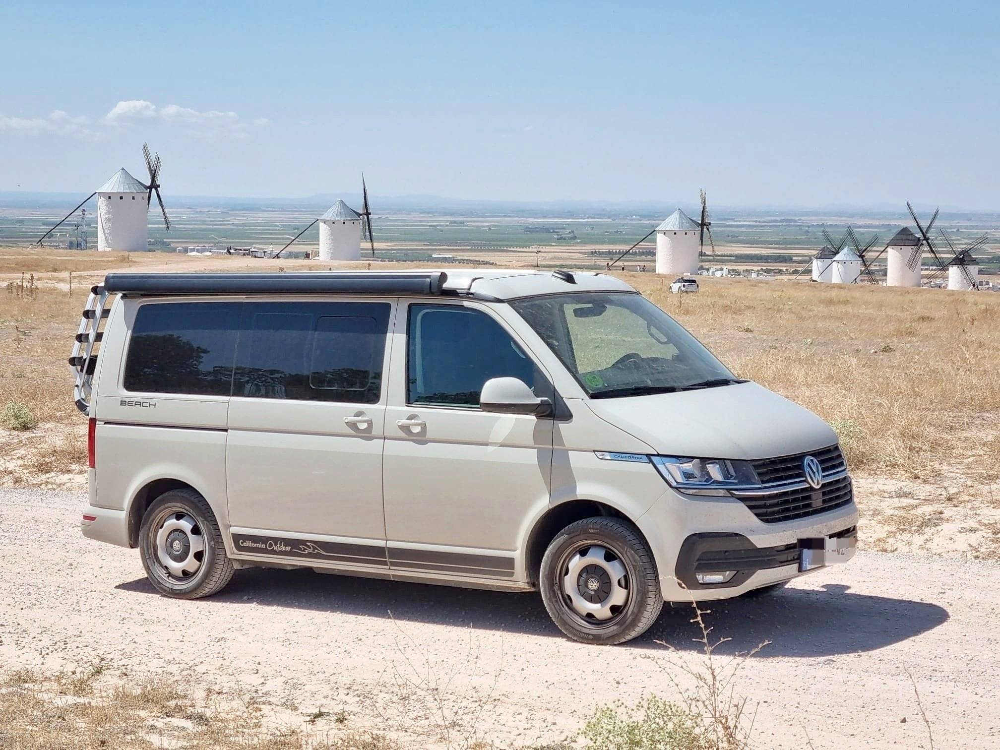 Volkswagen California Beach Camper