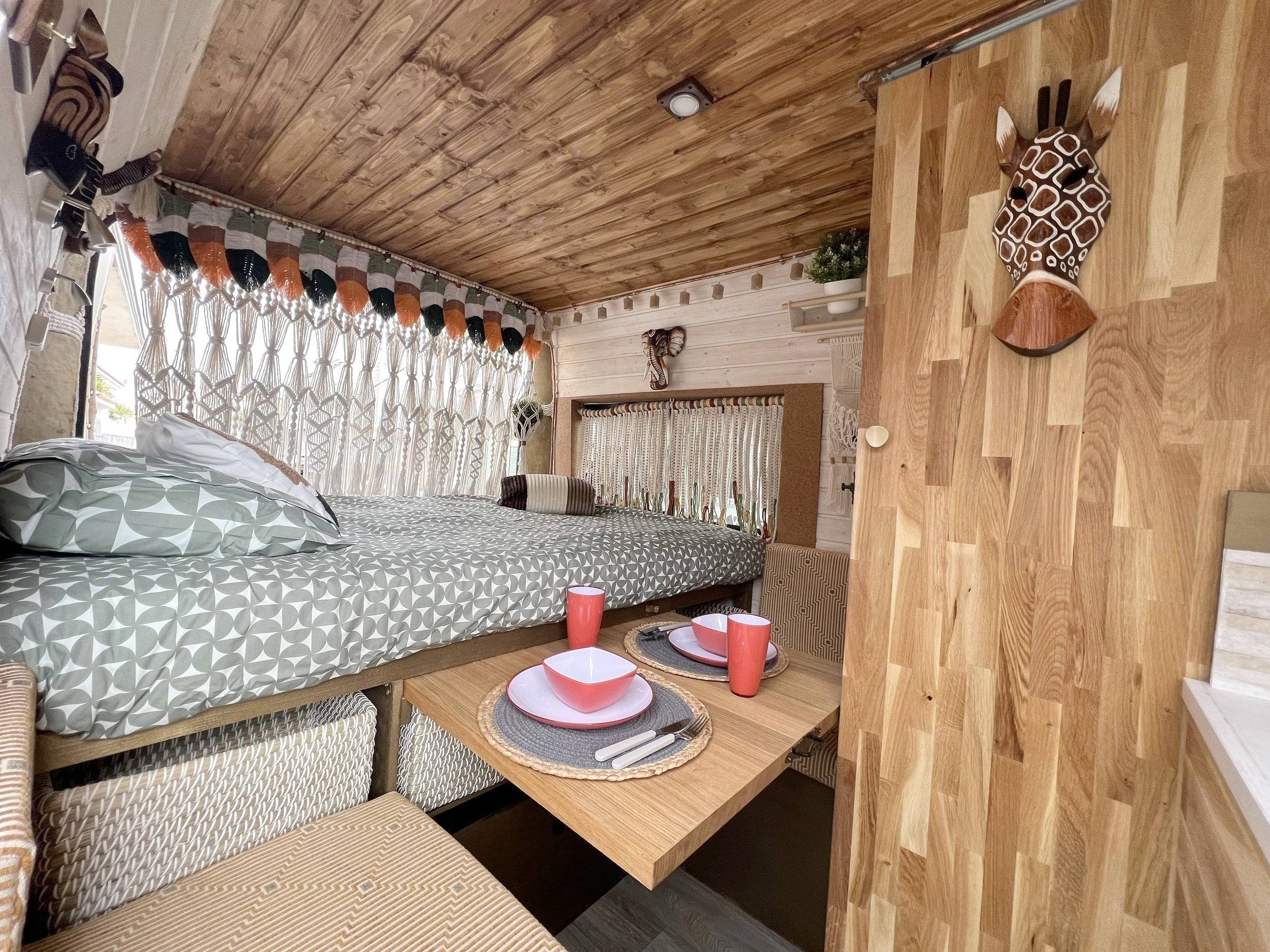 Dinette Citroën Jumper 2,2 l 120 ch - Yescapa