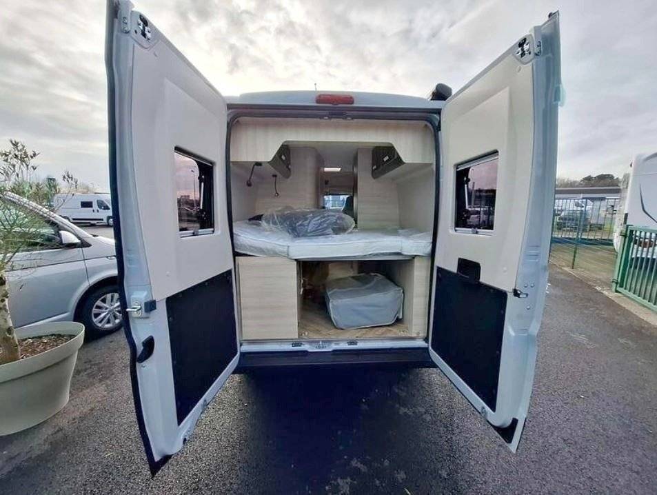 Chausson V594