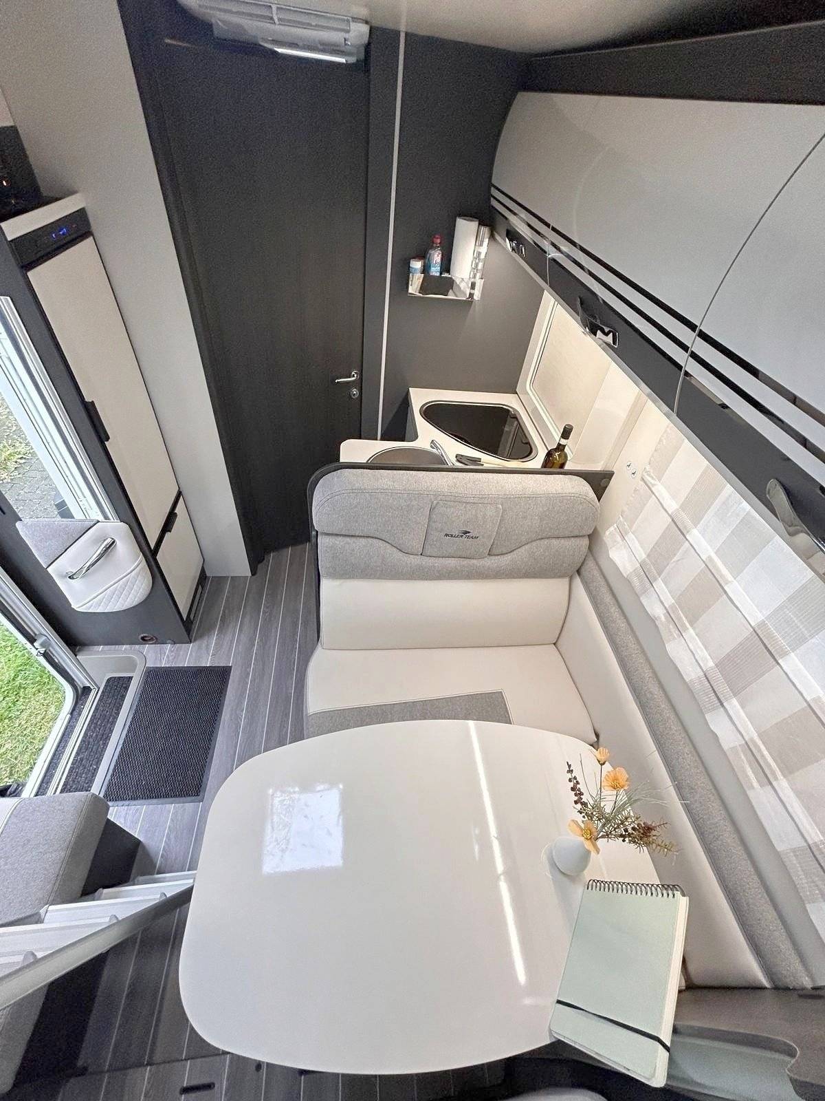 Eethoek Ford Ford Transit - Yescapa