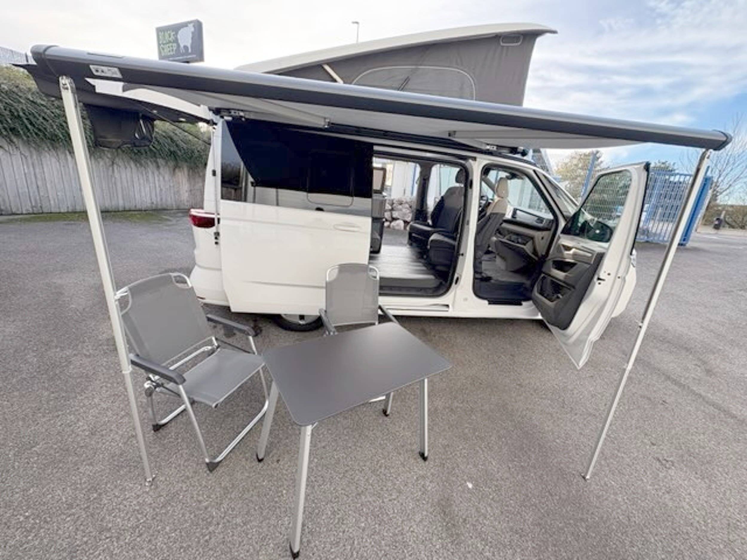 Volkswagen California Coast