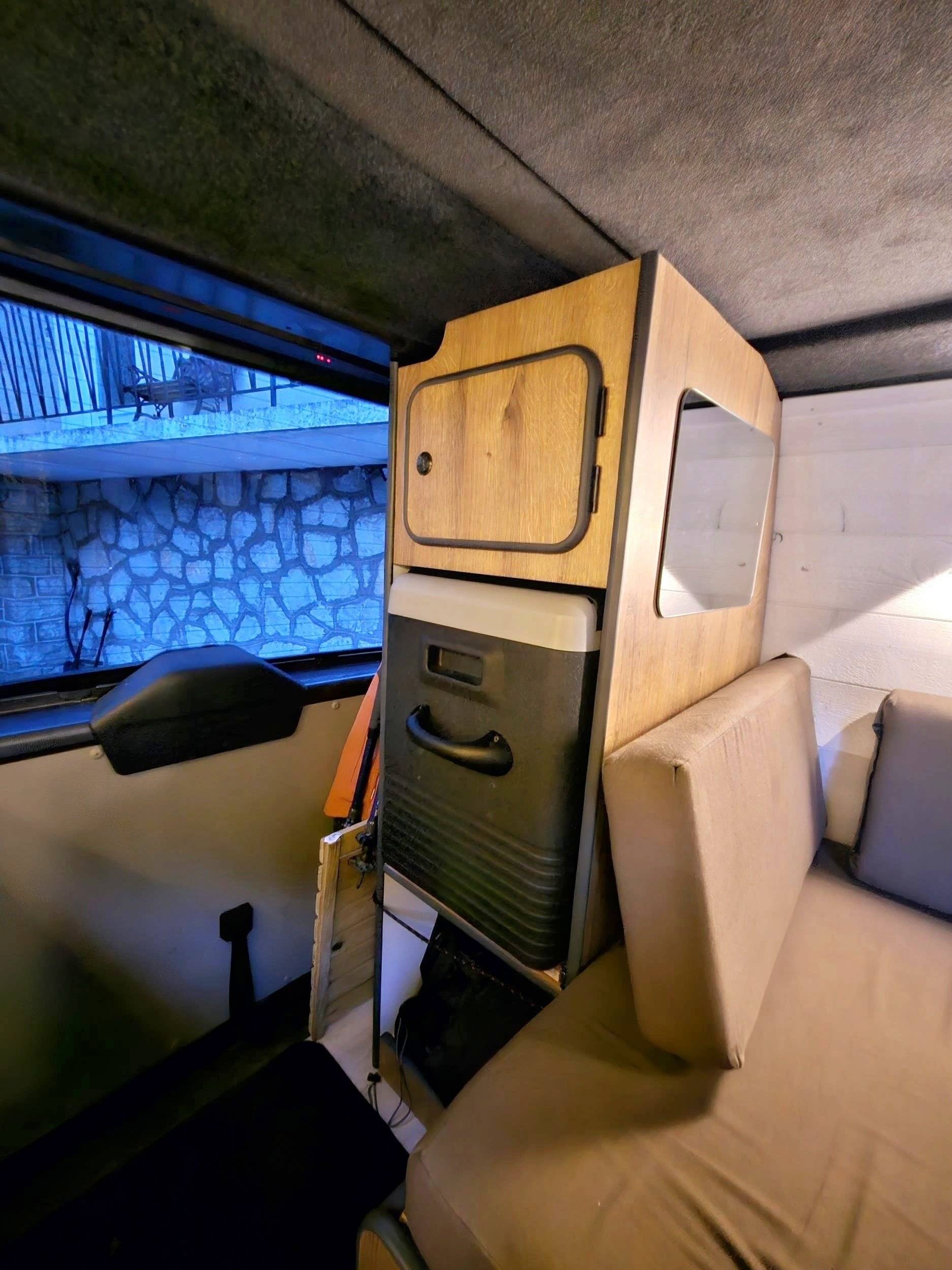 Volkswagen T6 2 l 102 ch