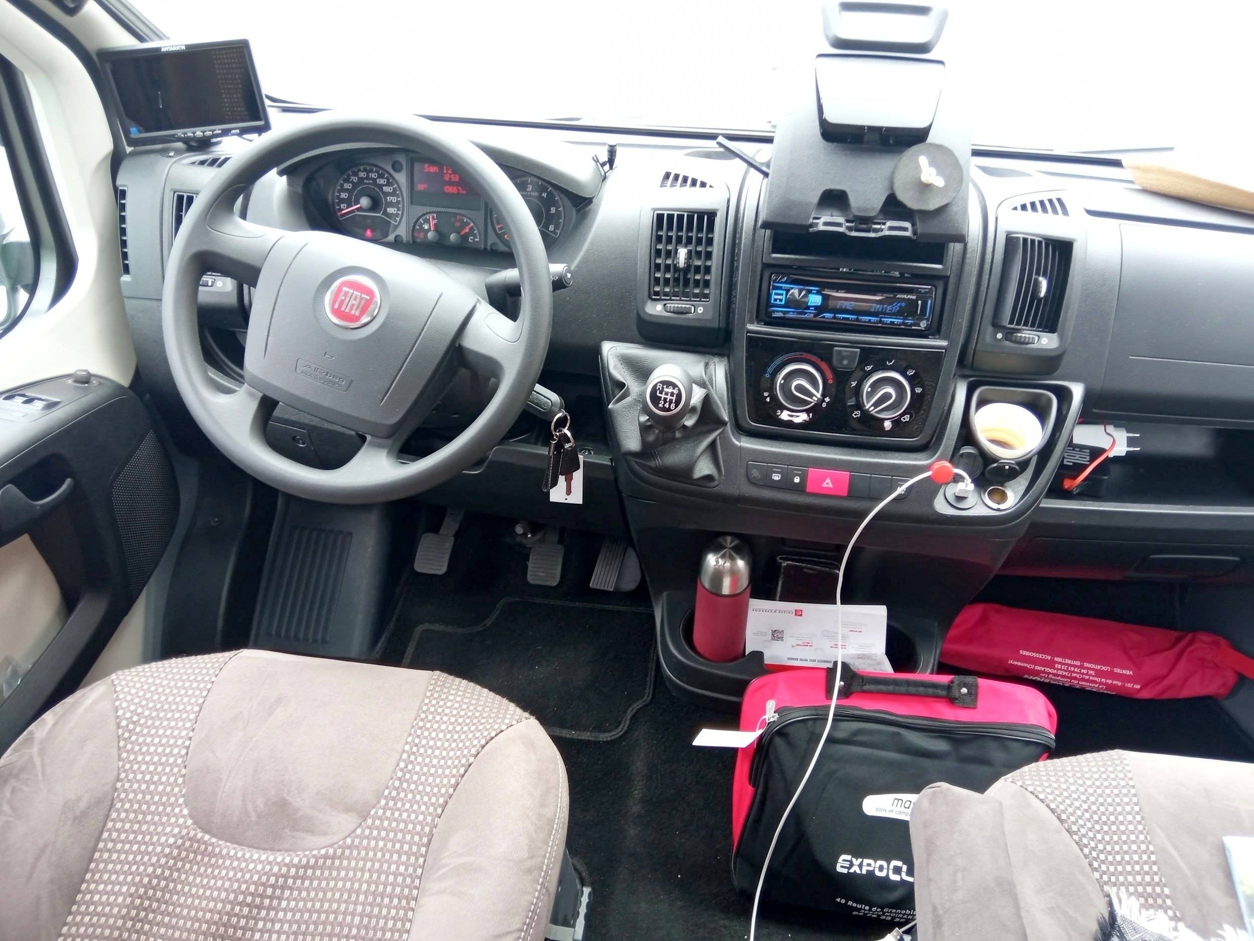 Pössl Pôssl 640 roadstar