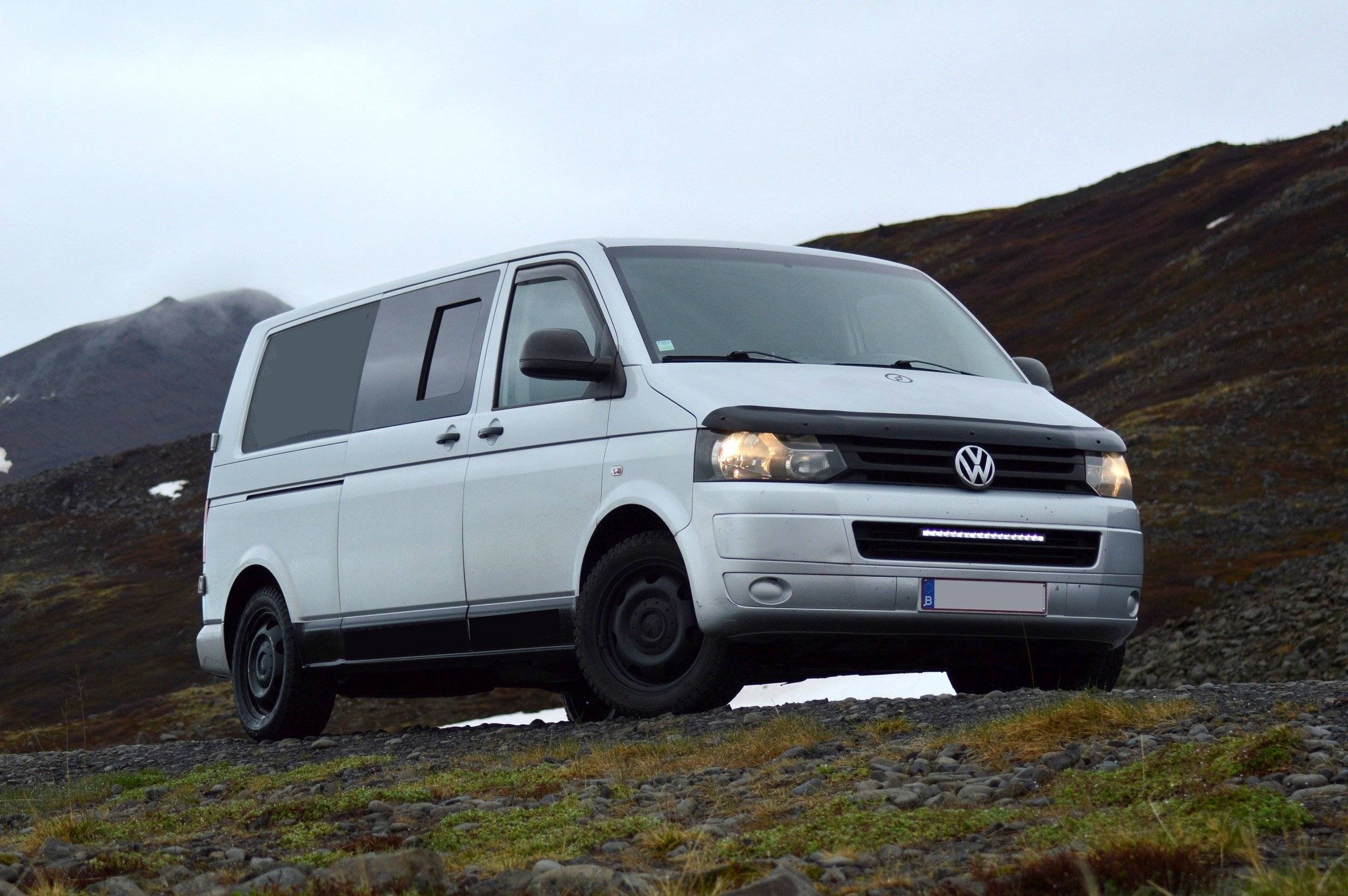 Location Van  Pont-à-Celles - OFF-TRACK Volkswagen Transporter T5