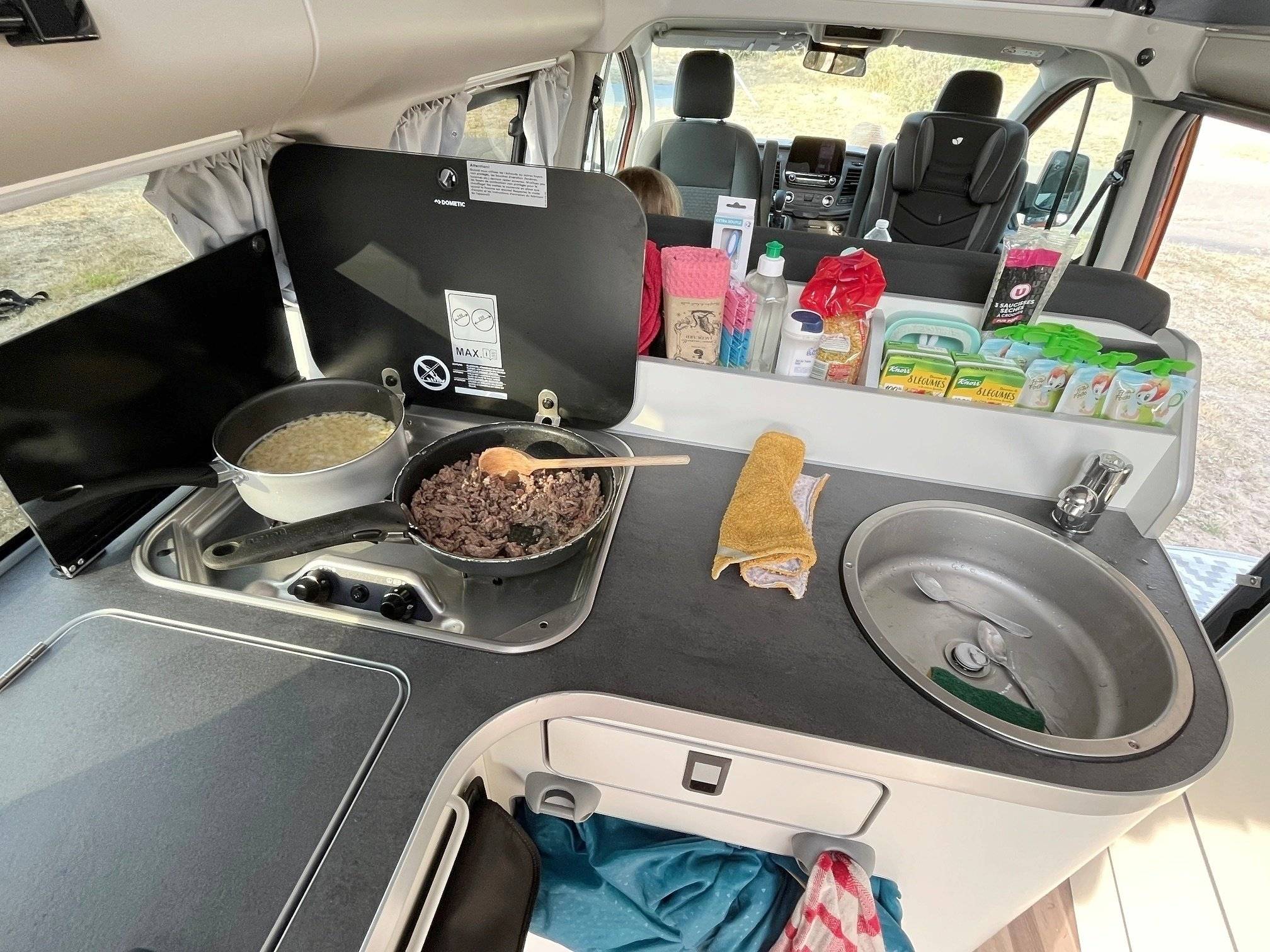 Coin repas Ford - Yescapa