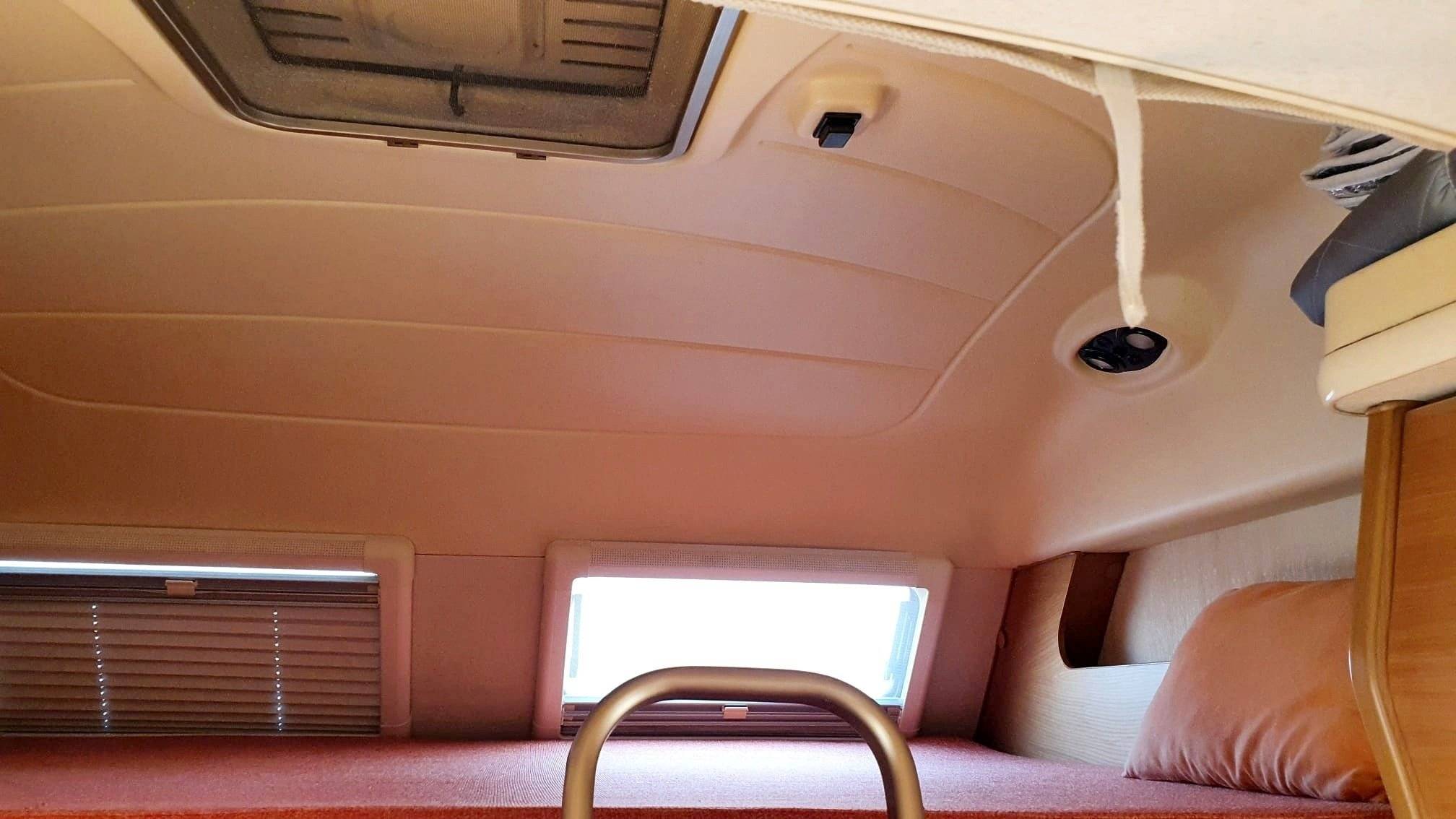 Slaapplaatsen Fiat Ecovi - Yescapa