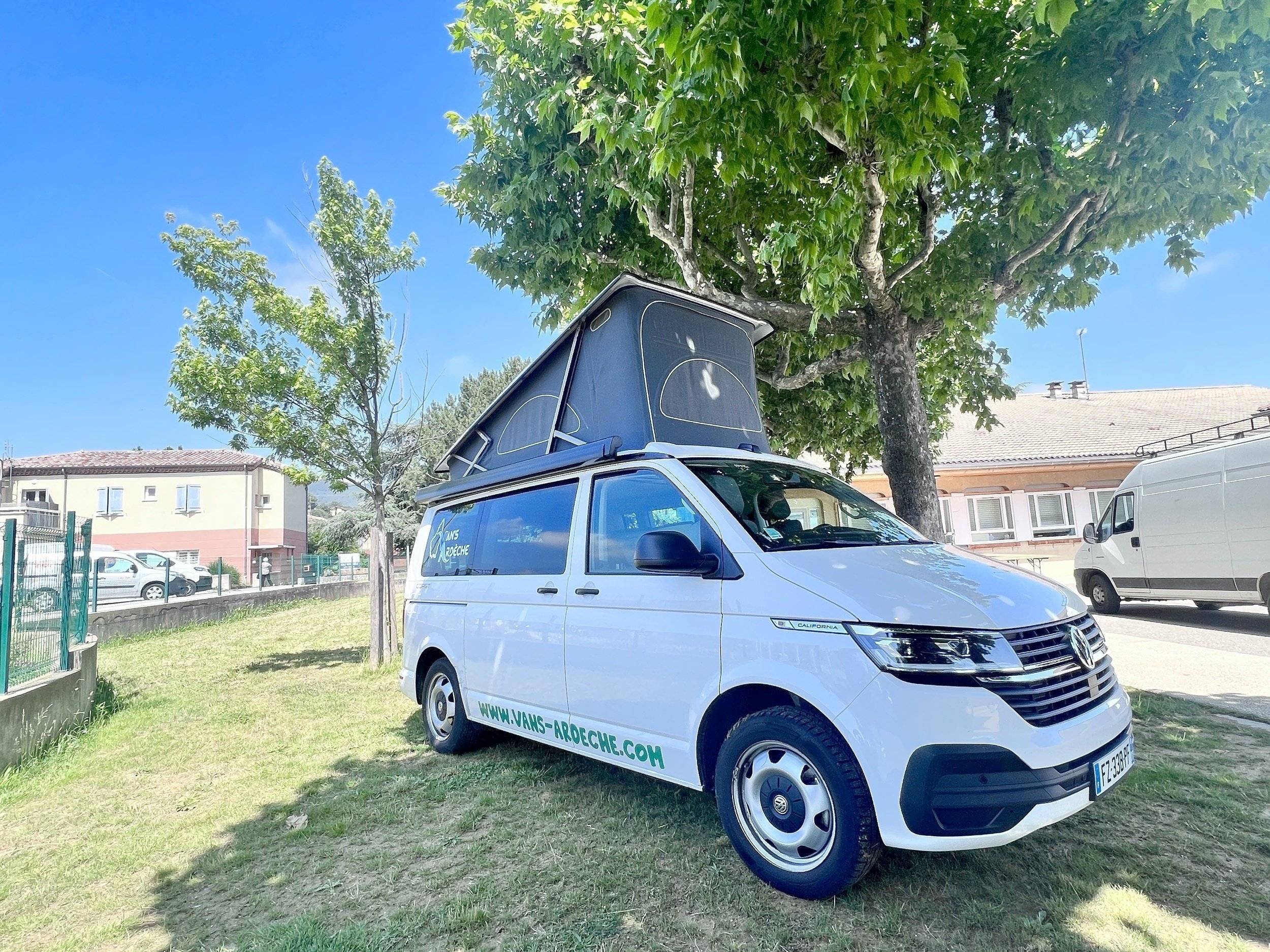 Volkswagen California Coast