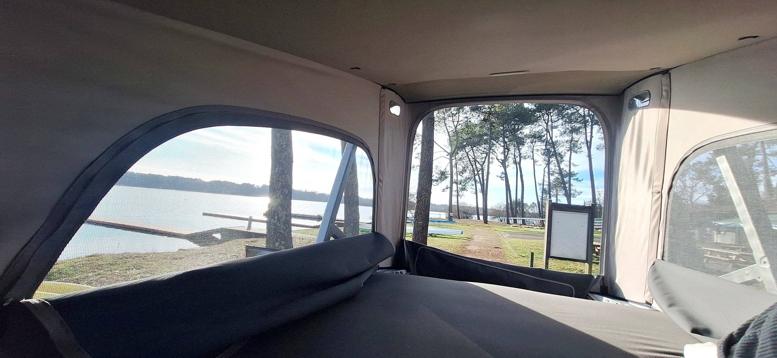 Berth Volkswagen - Yescapa