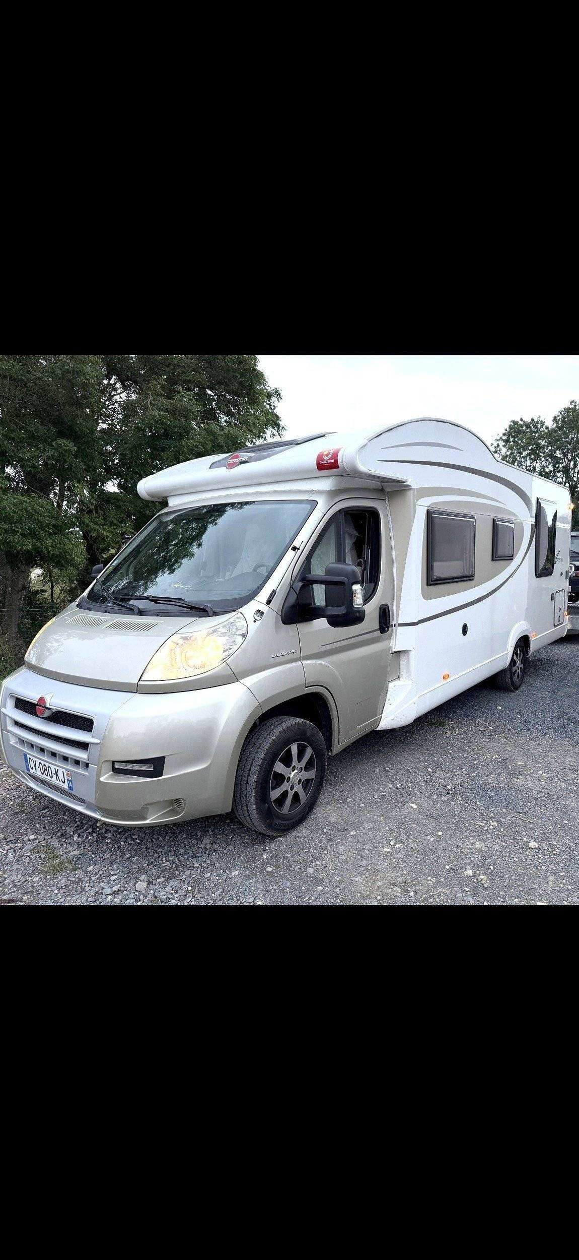 Voorkant 3/4 Fiat fiat Ducato - Yescapa