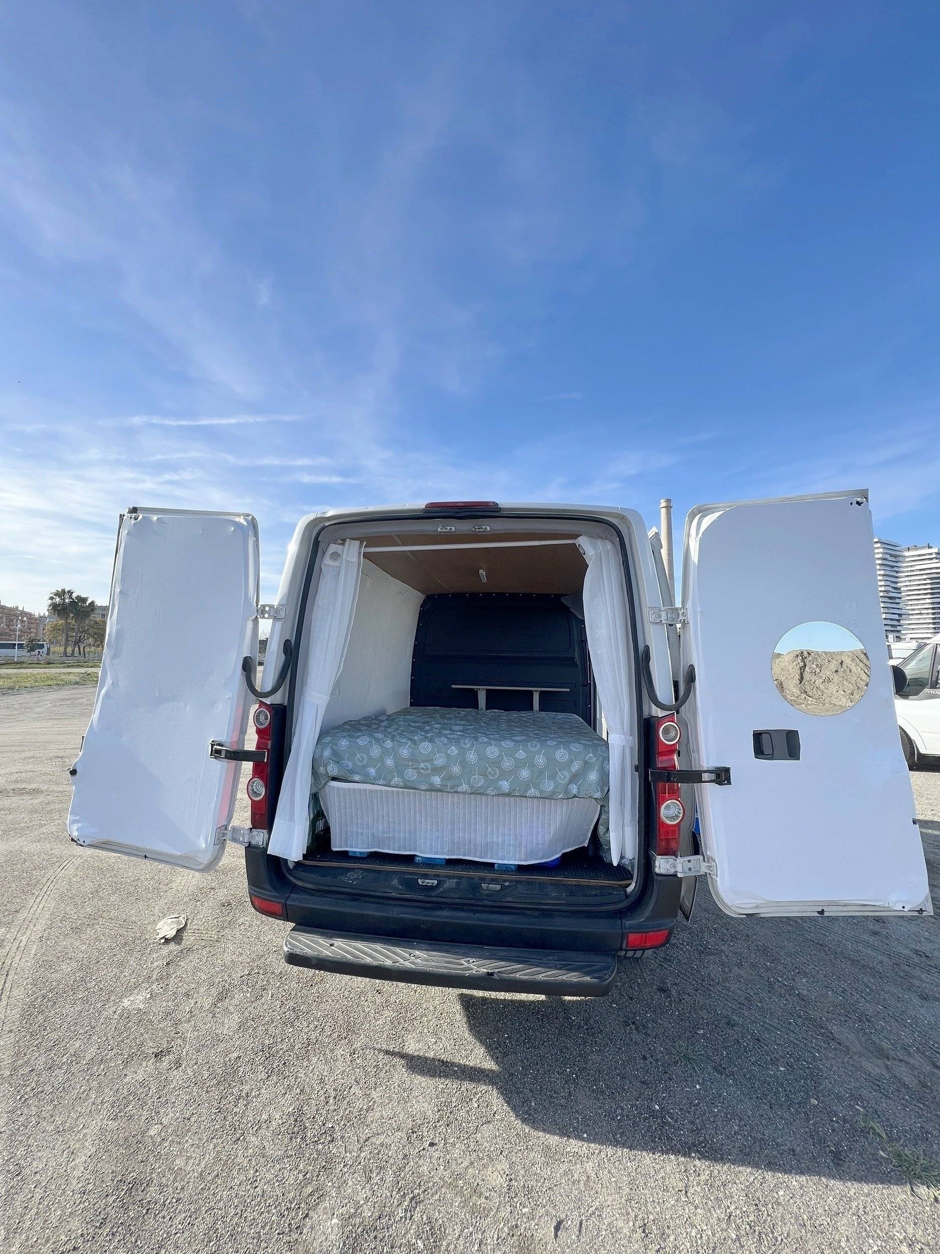 Vue arrière Volkswagen - Yescapa