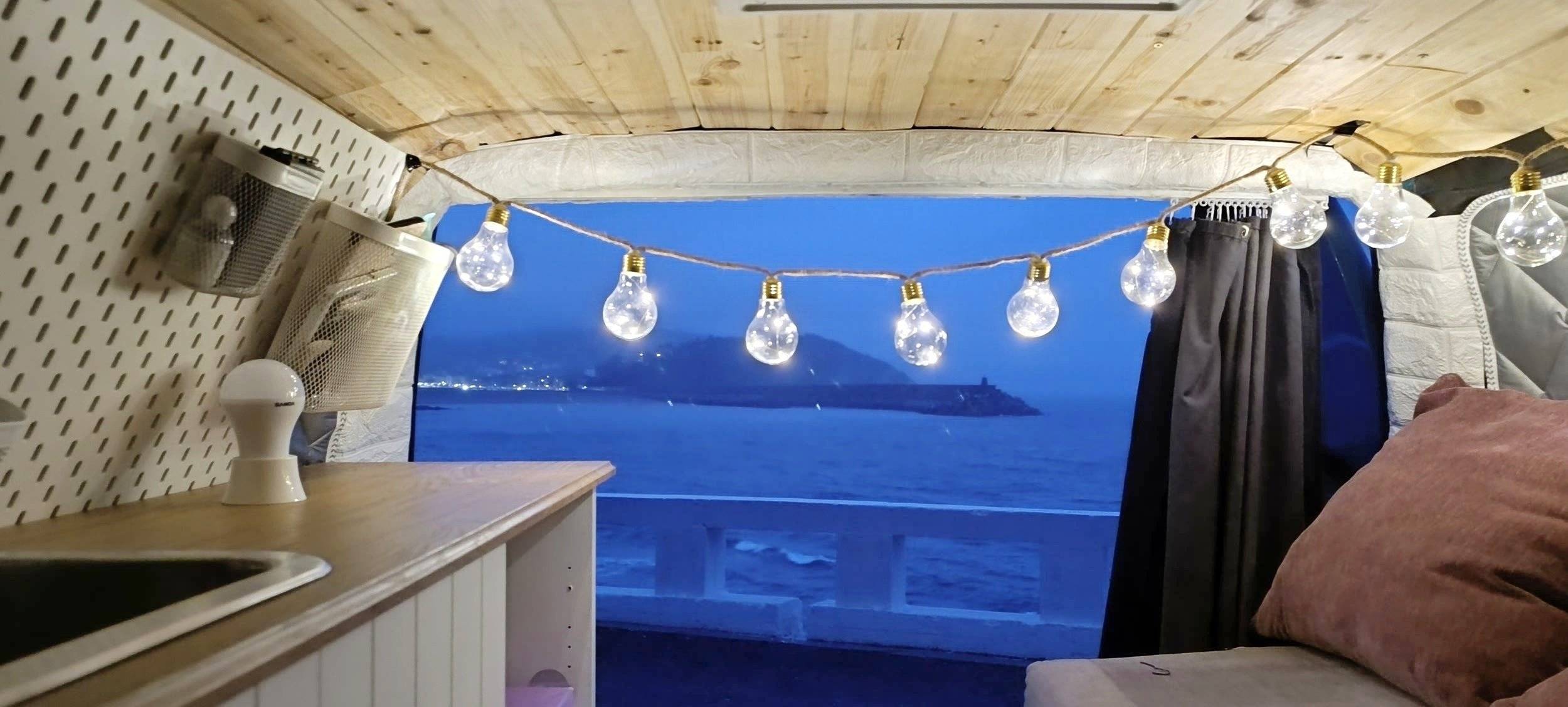 Volkswagen California Coast