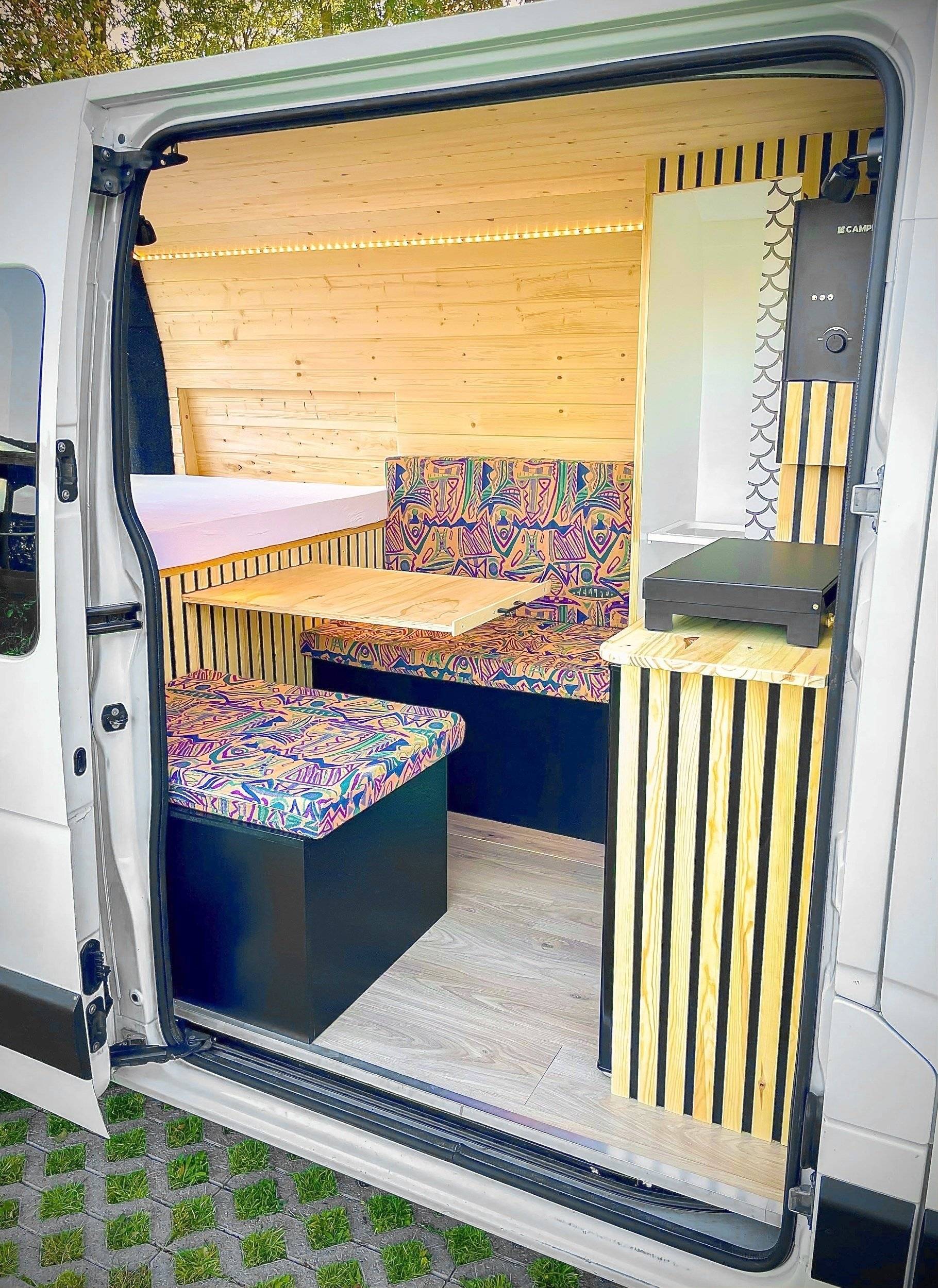 Berth Renault Renault master - Yescapa