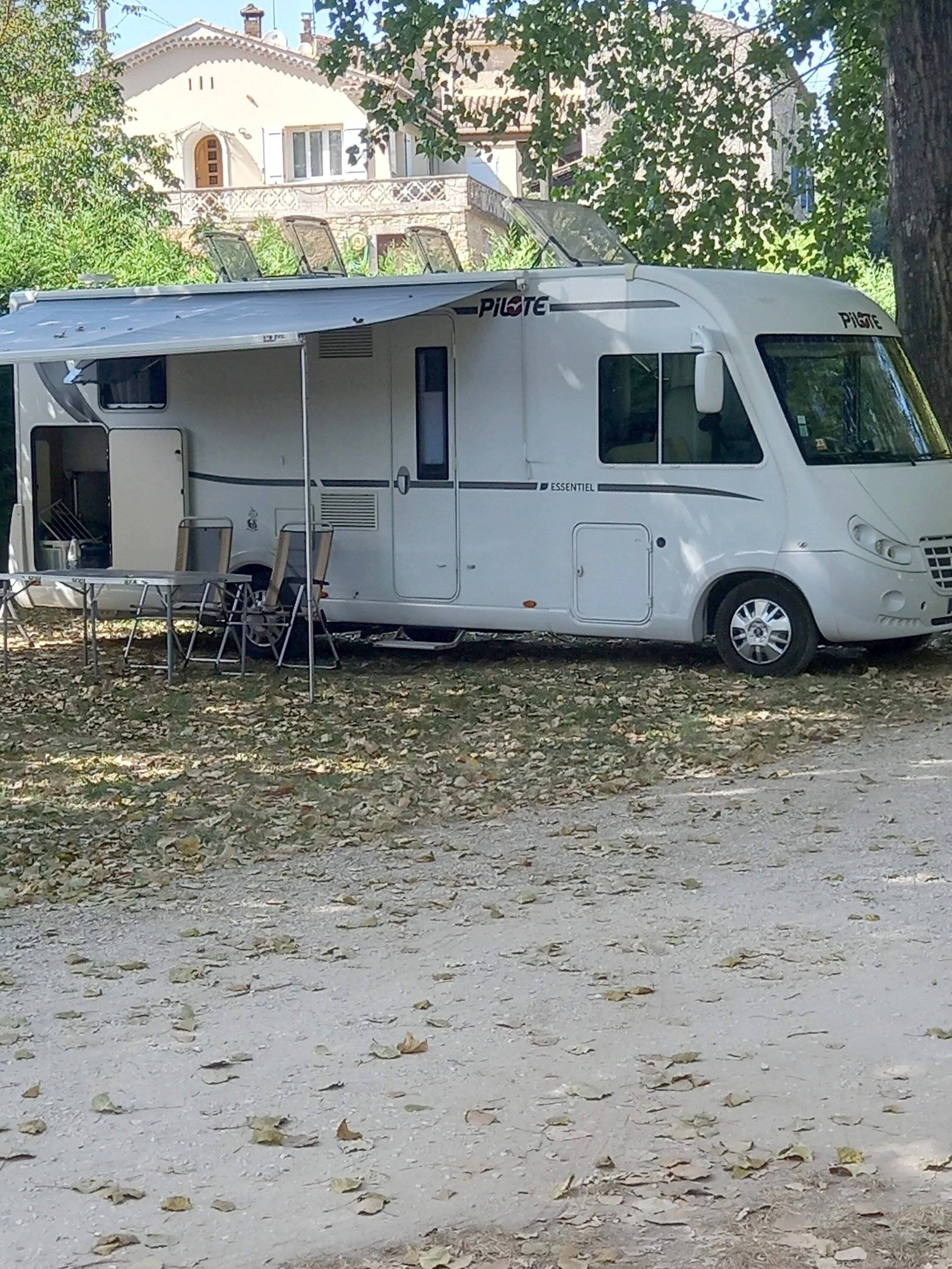 Pilote pilote G740 essentiel