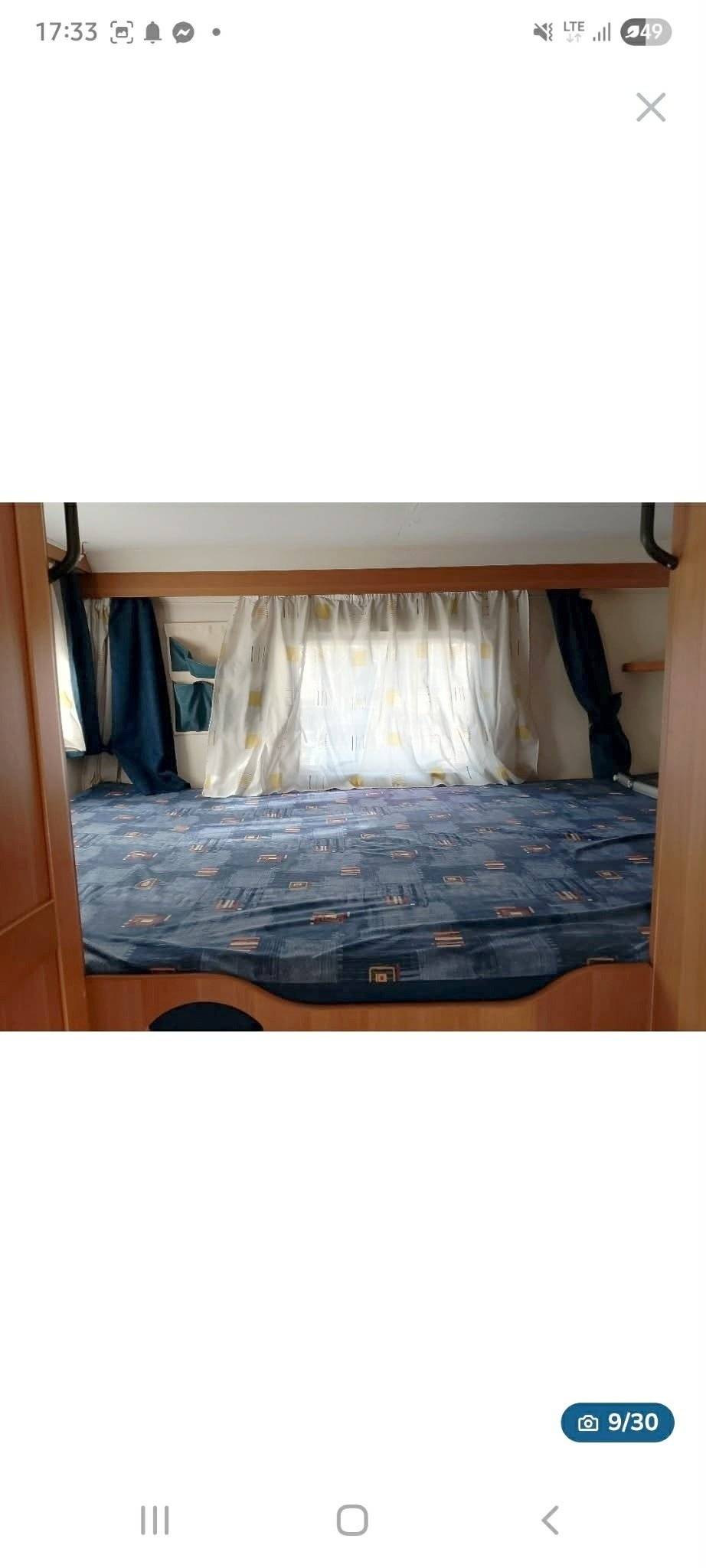 Schlafplätze Ford FORD TRANSIT CUSTOM 2L 130ch - Yescapa