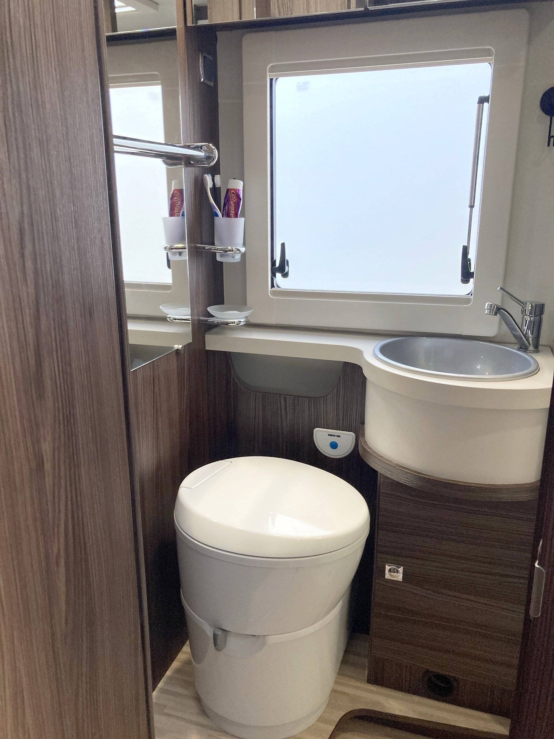 Benimar Tessoro 440 up