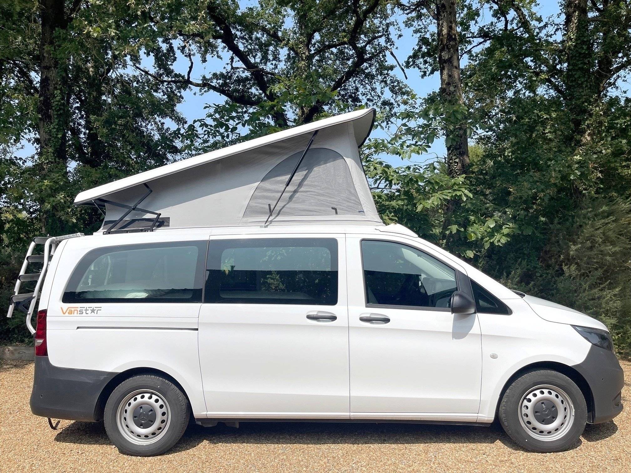 Pössl Mercedes vito