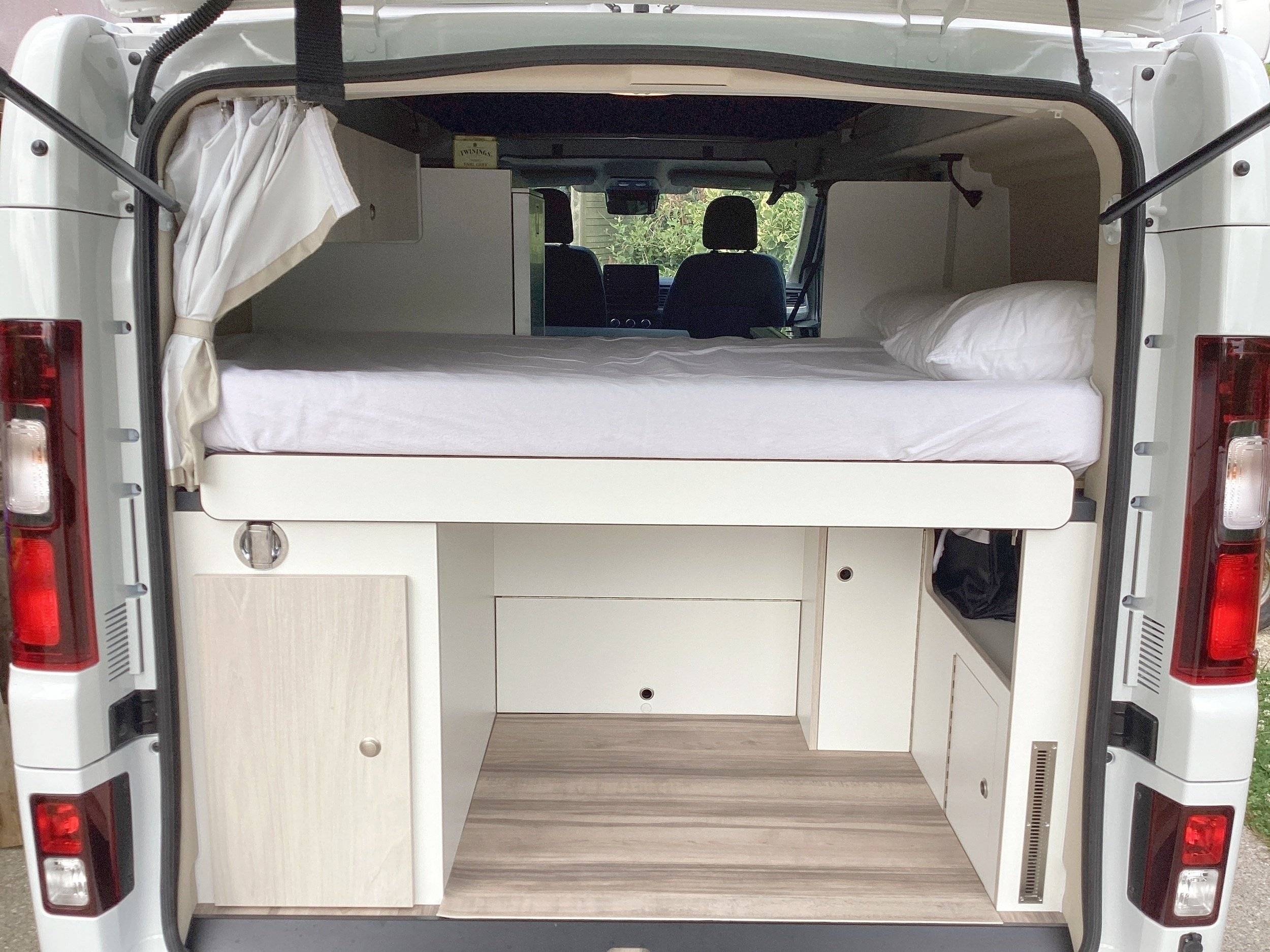 Jcg Créations Trafic 2,5 l 150 ch