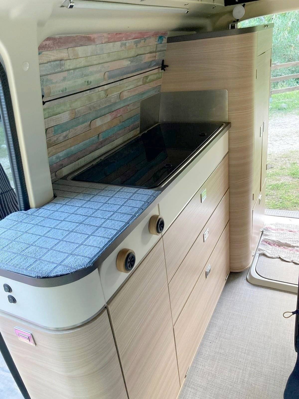 Stylevan T6 2 l TDI 150 ch