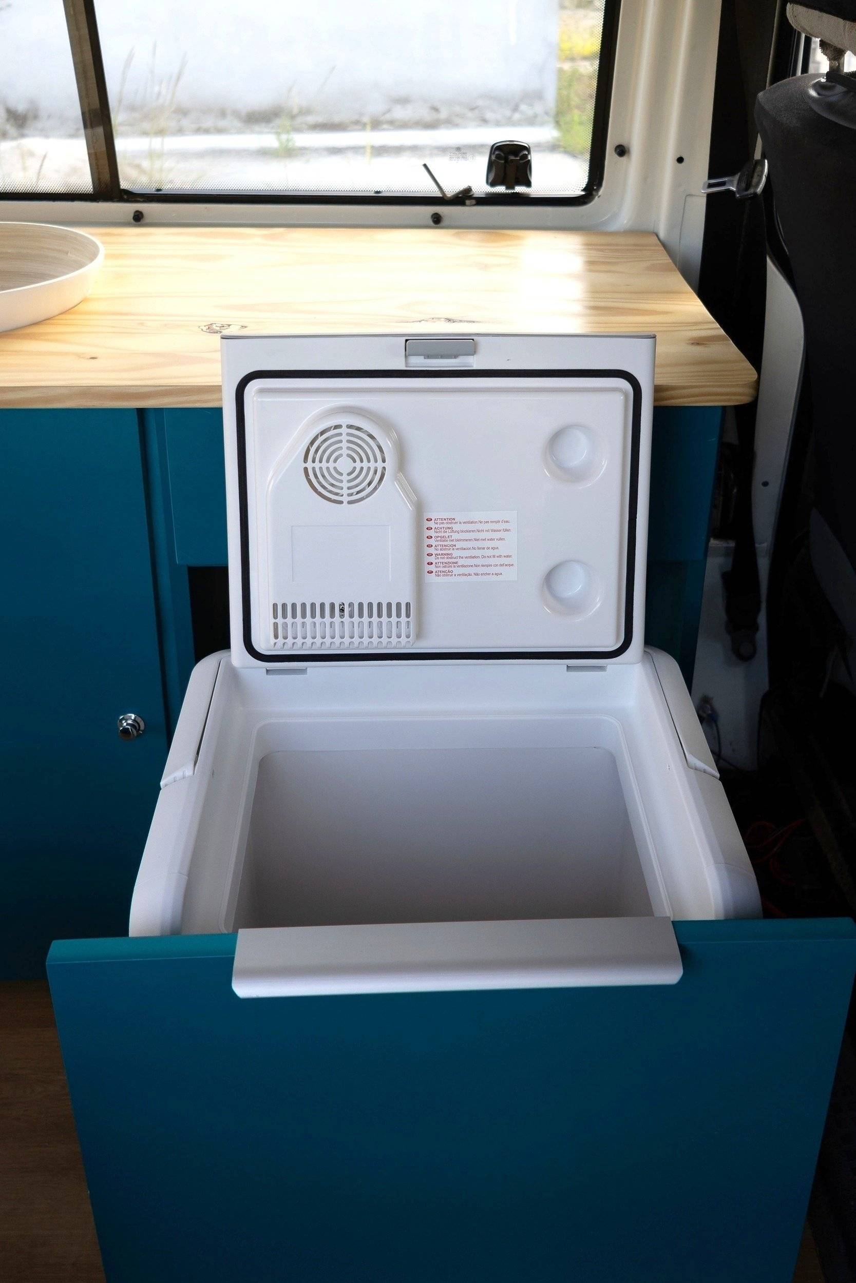 VanCowork Transporter T4 Multivan