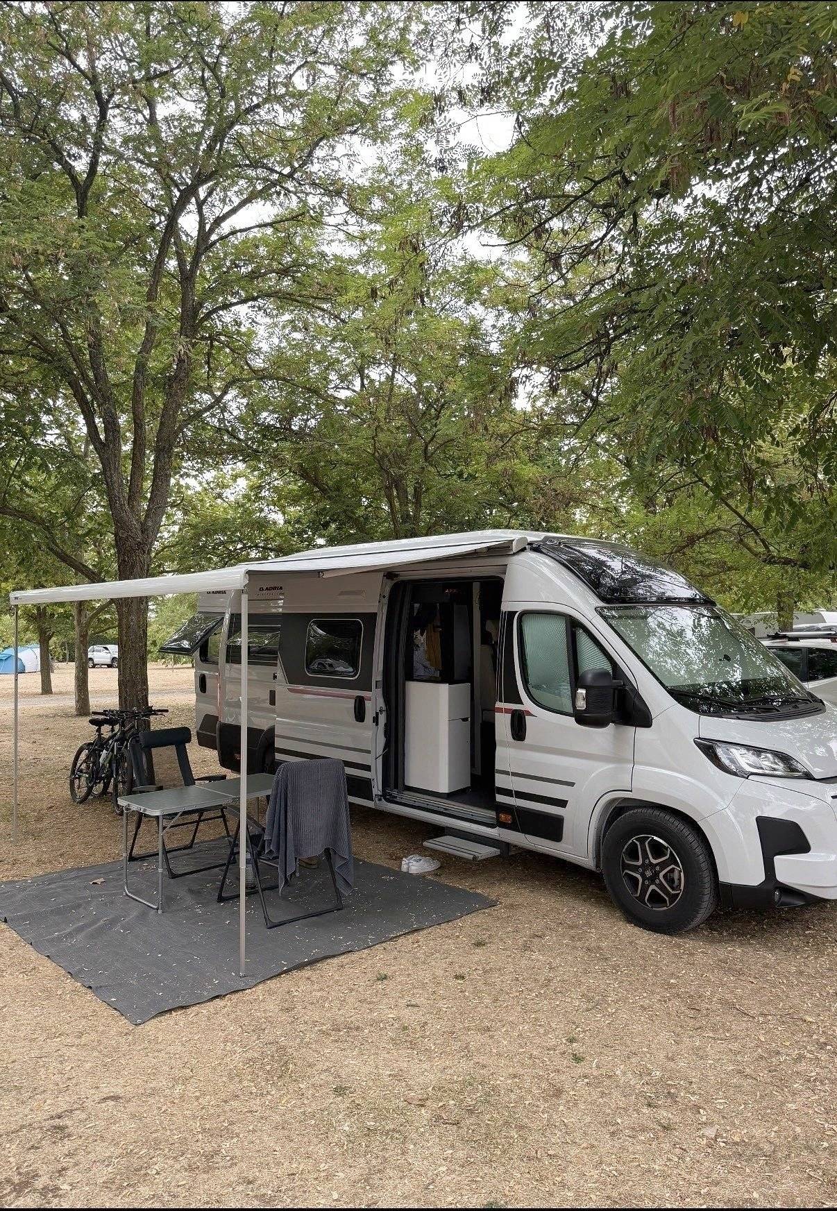 Adria Twin 640 SGX Plus