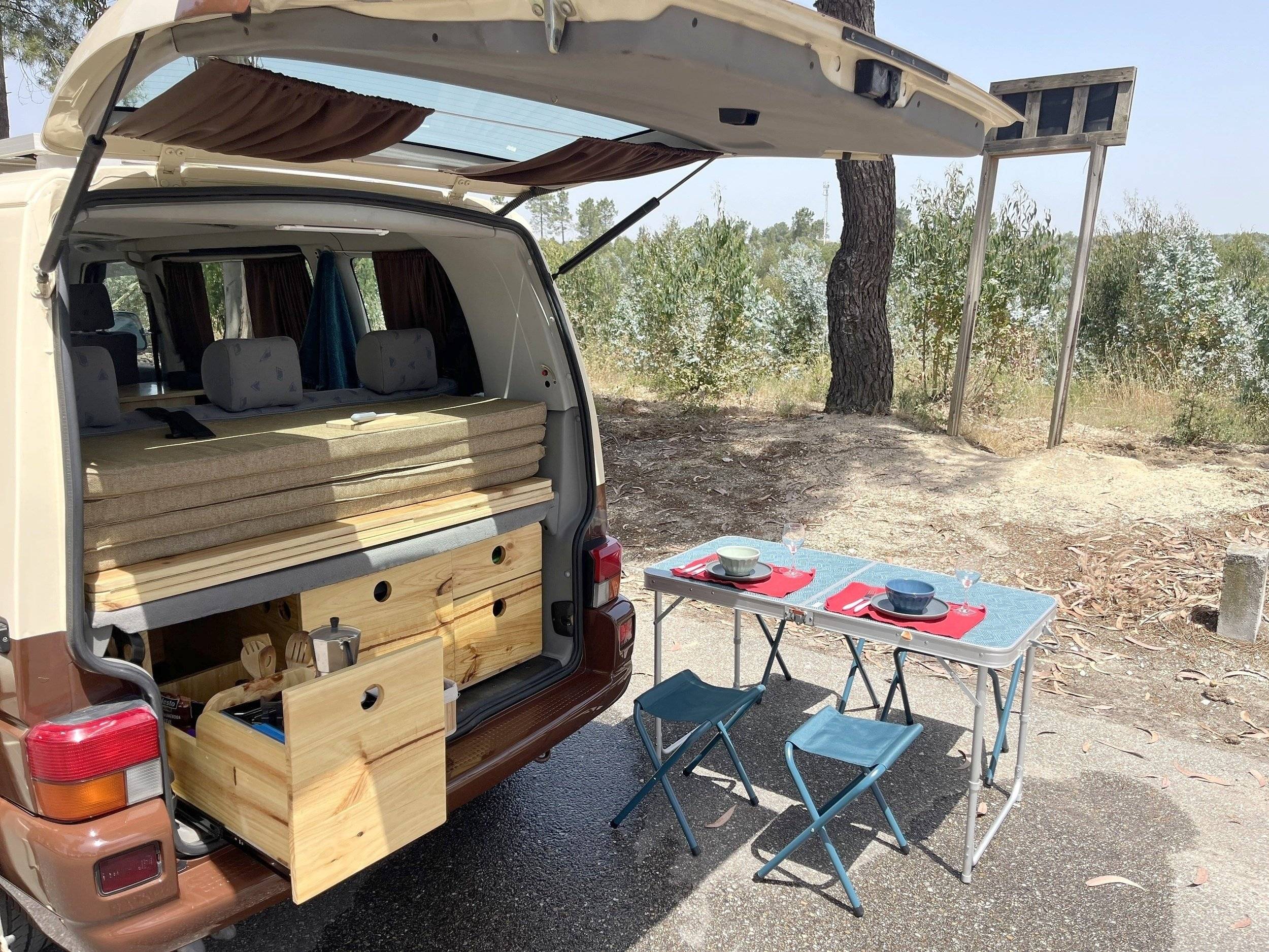 Volkswagen Transporter T4 2.4D