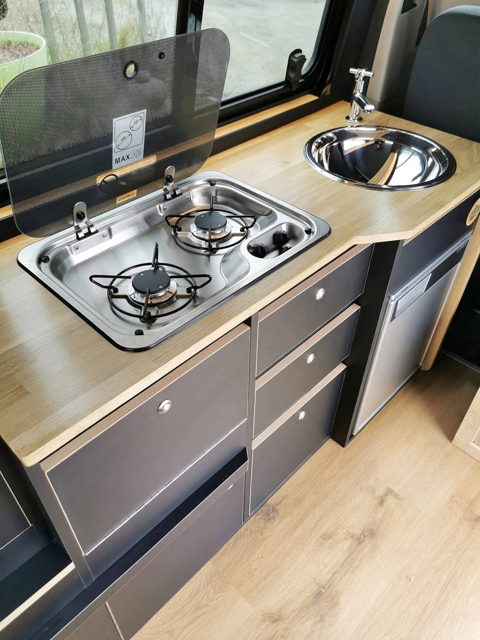 Cozinha Volkswagen T6 - Yescapa