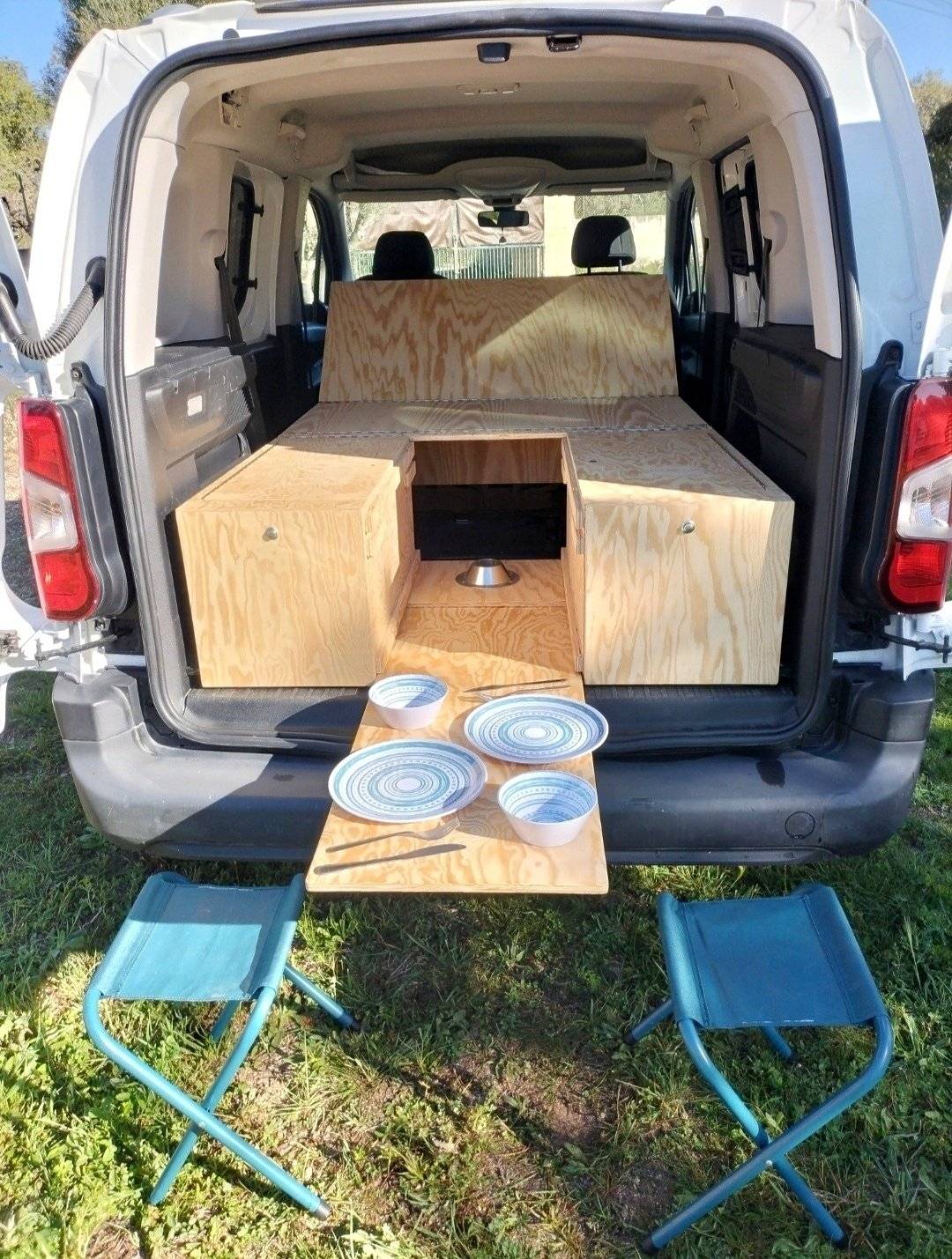 Camper Track Peugeot Rifer