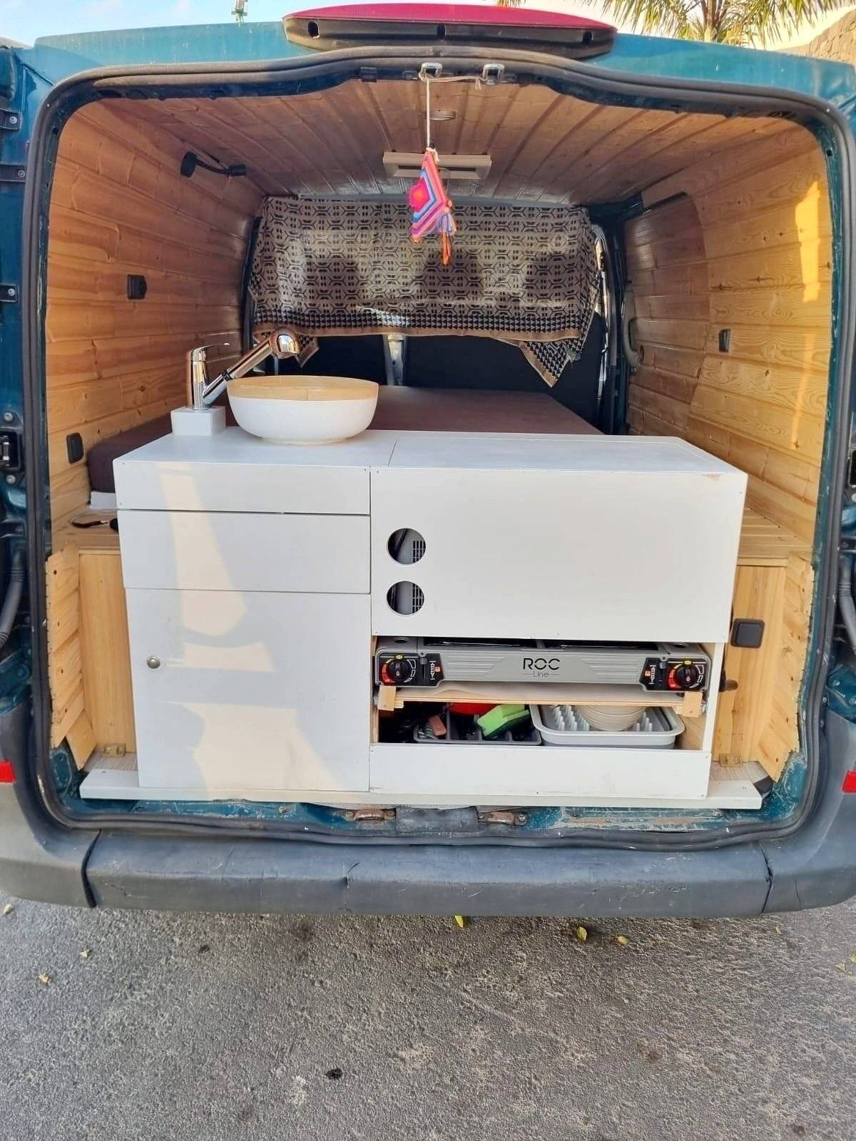 Kochnische Mercedes Vito 111 - Yescapa
