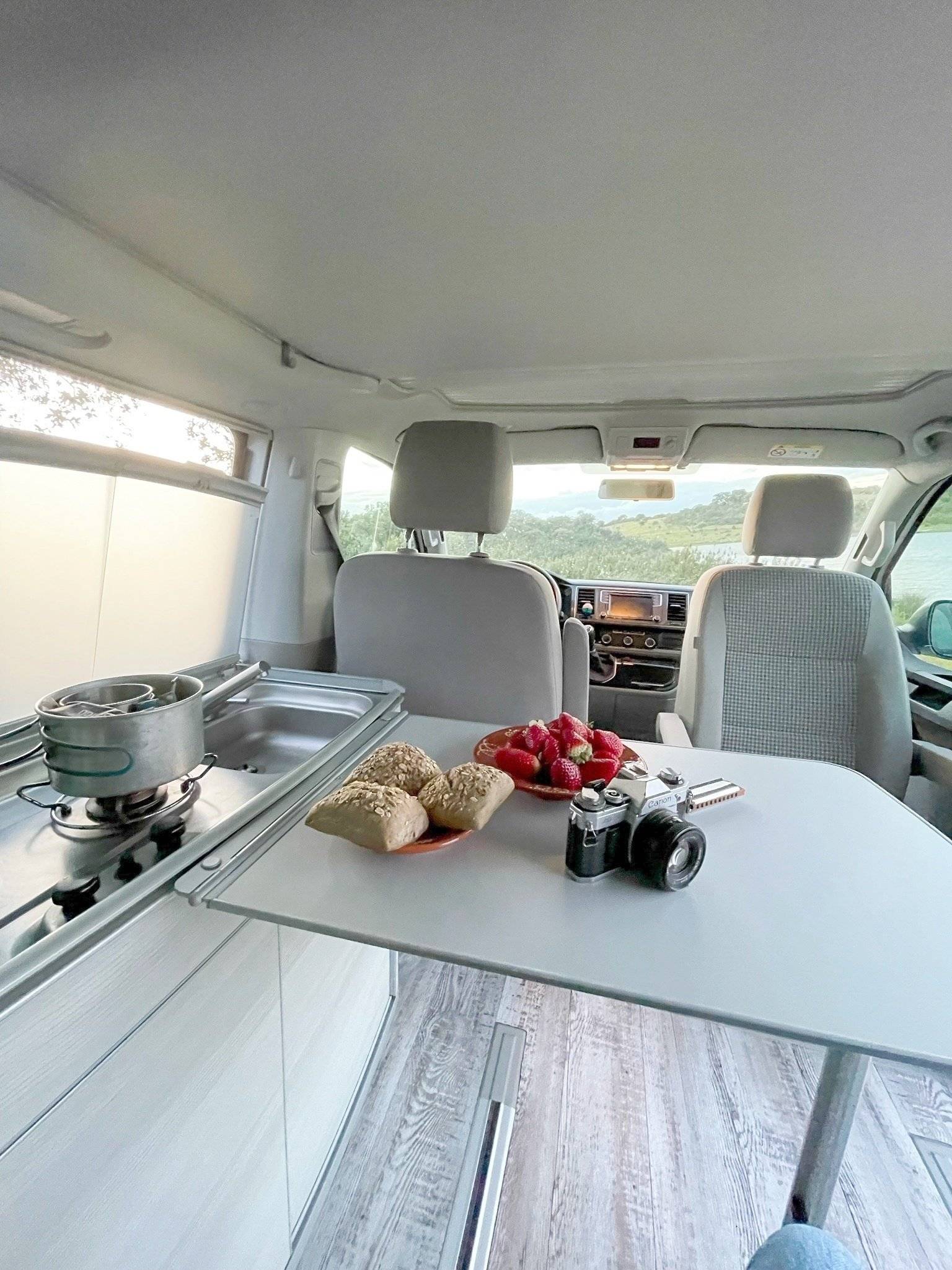 Volkswagen Volkswagen california coast