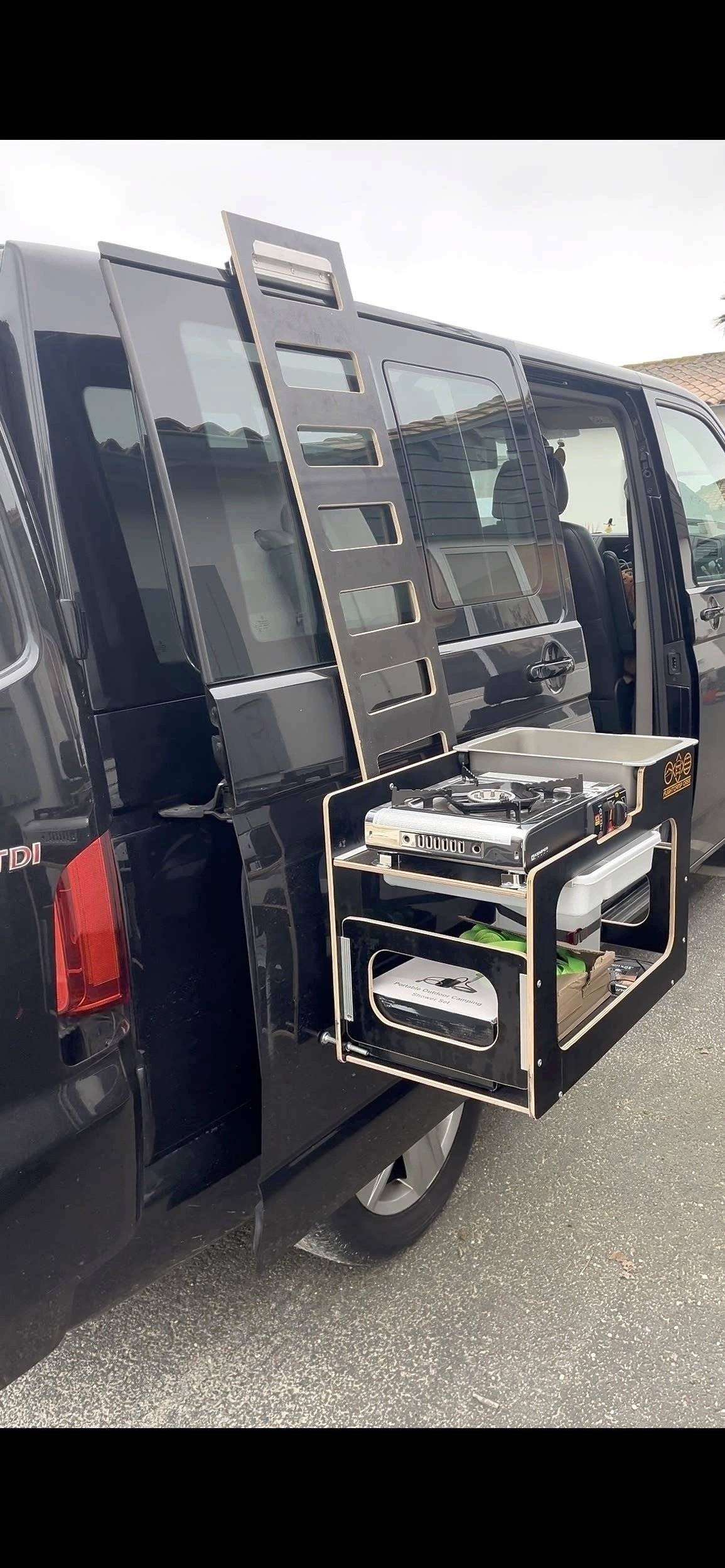 Coin repas Volkswagen Transporter T6 - Yescapa