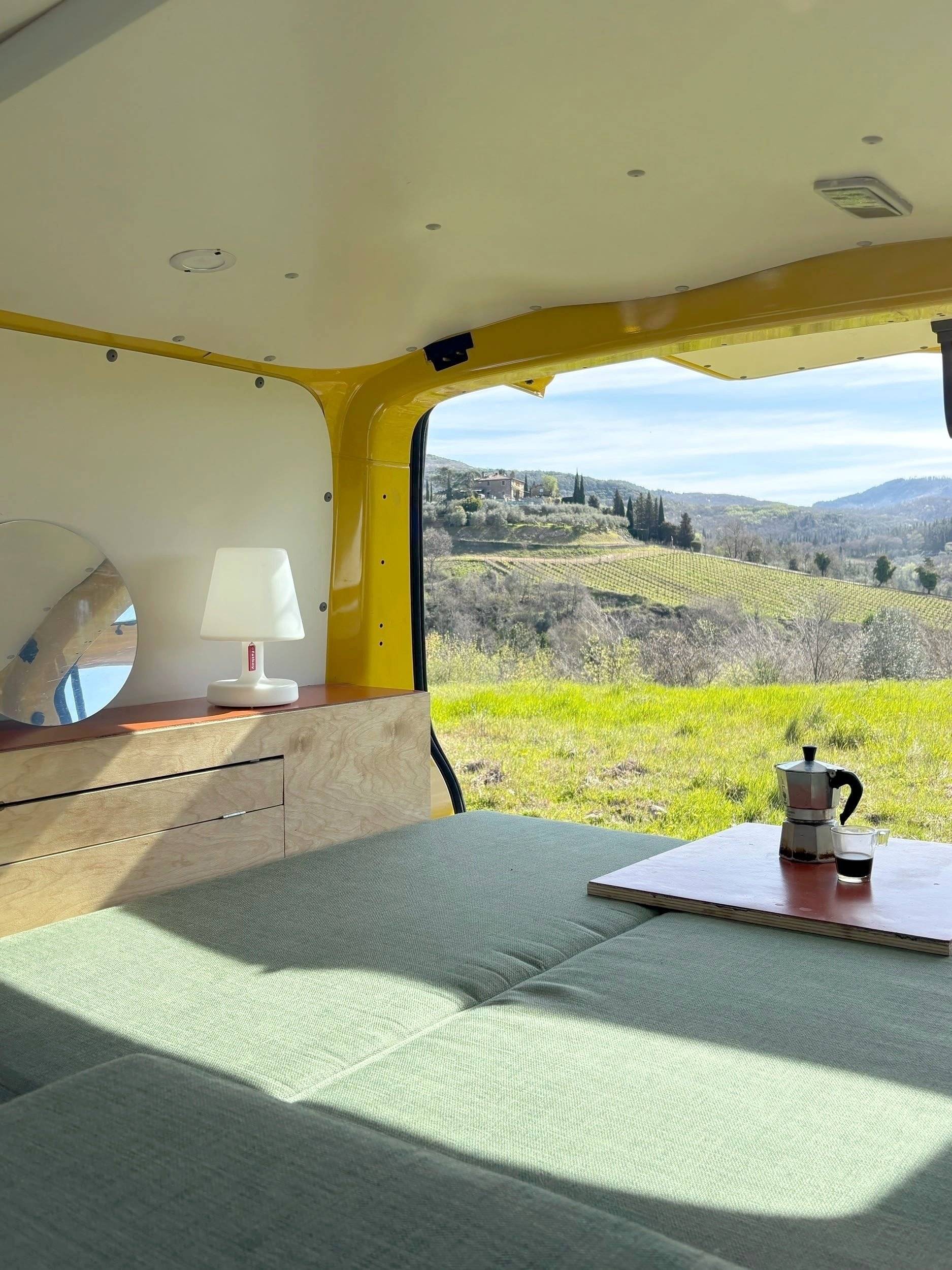 Volkswagen T5 2 l 84 ch