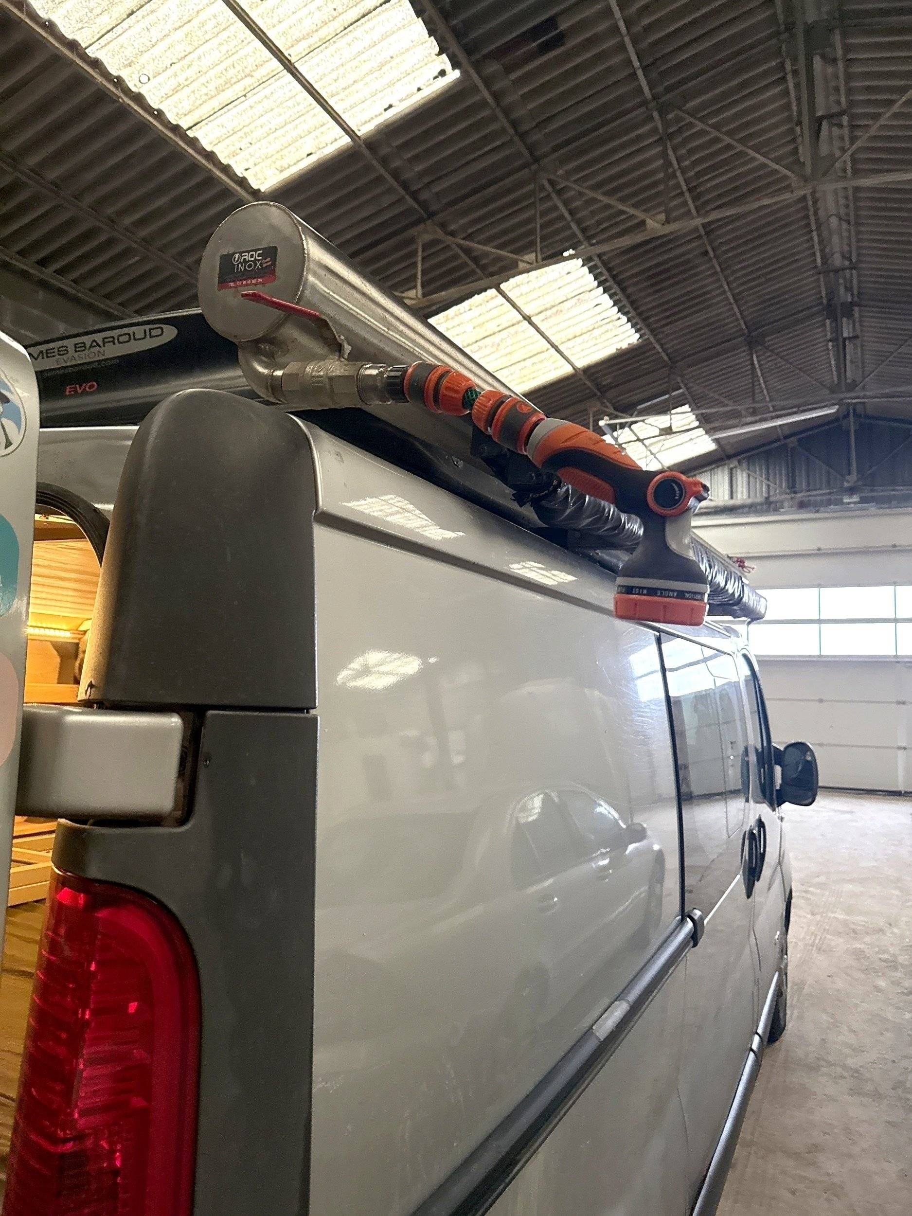 Bravia Renault Trafic