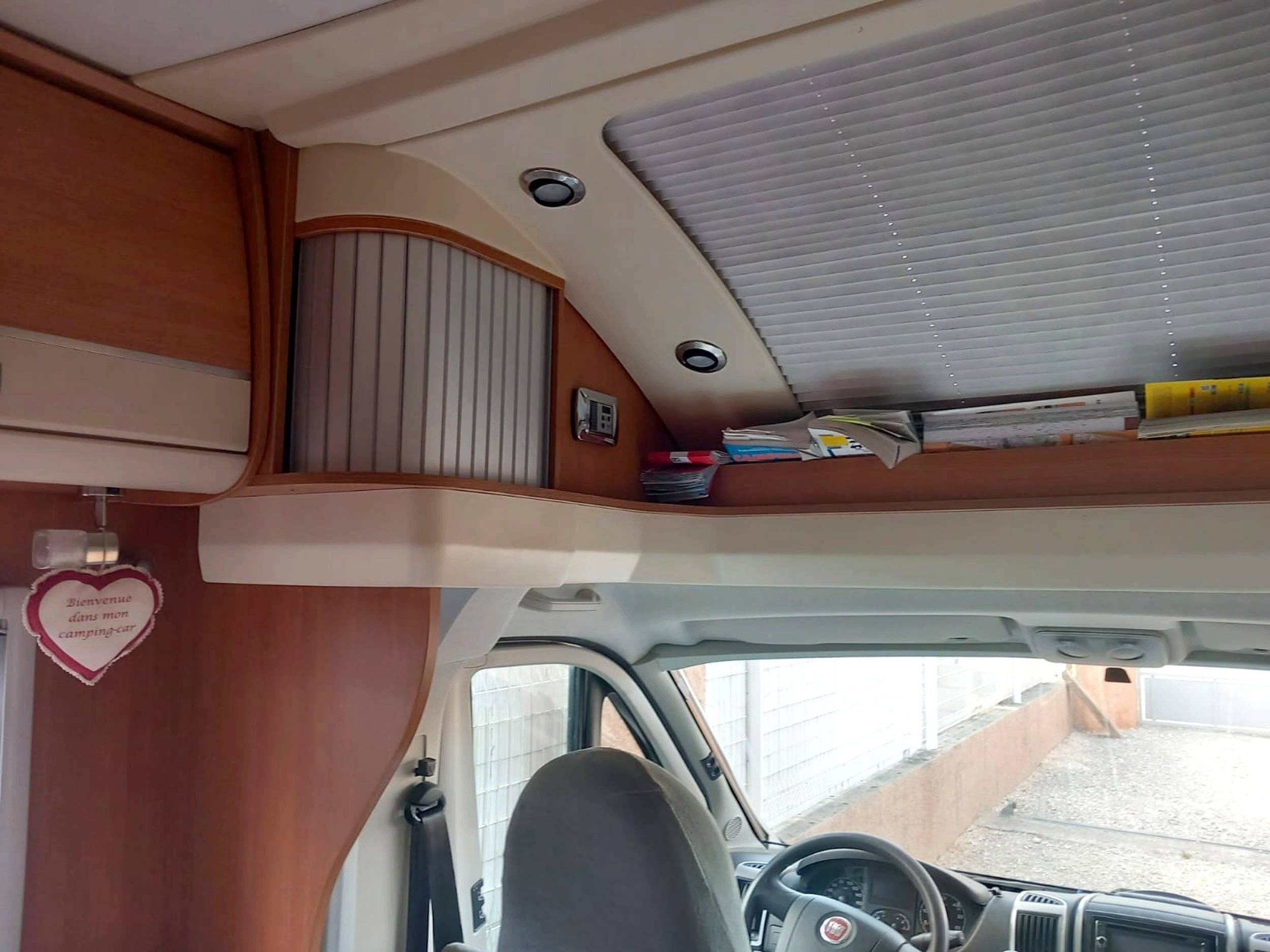 Pilote P736  aventura