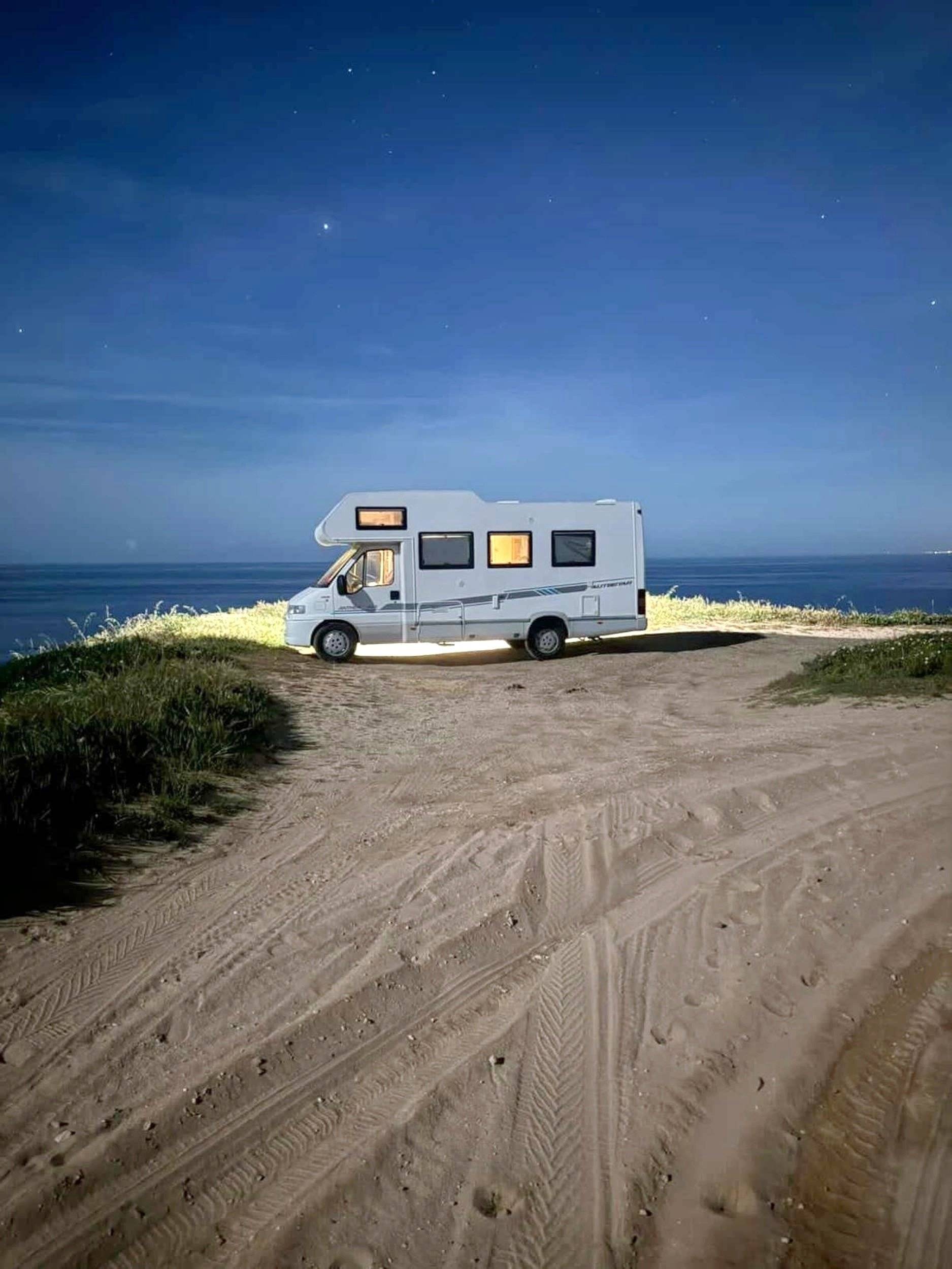 Autostar Anthea 445