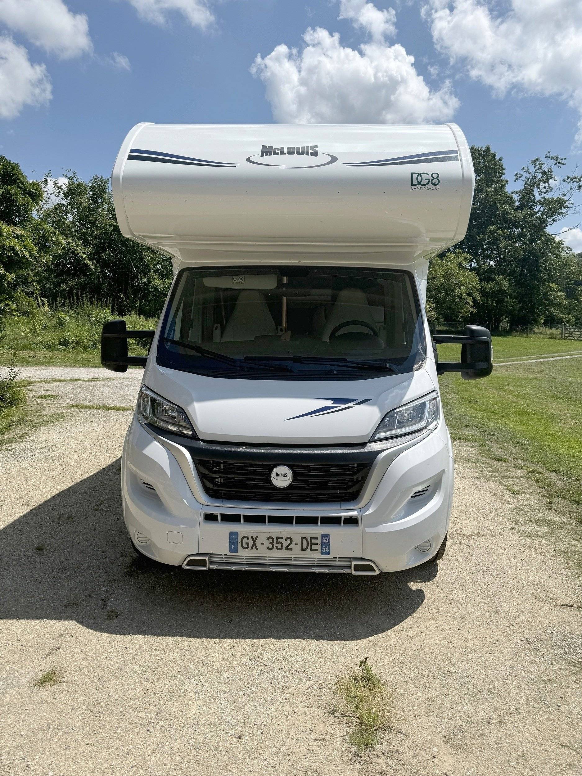 Mclouis McLouis Glamys