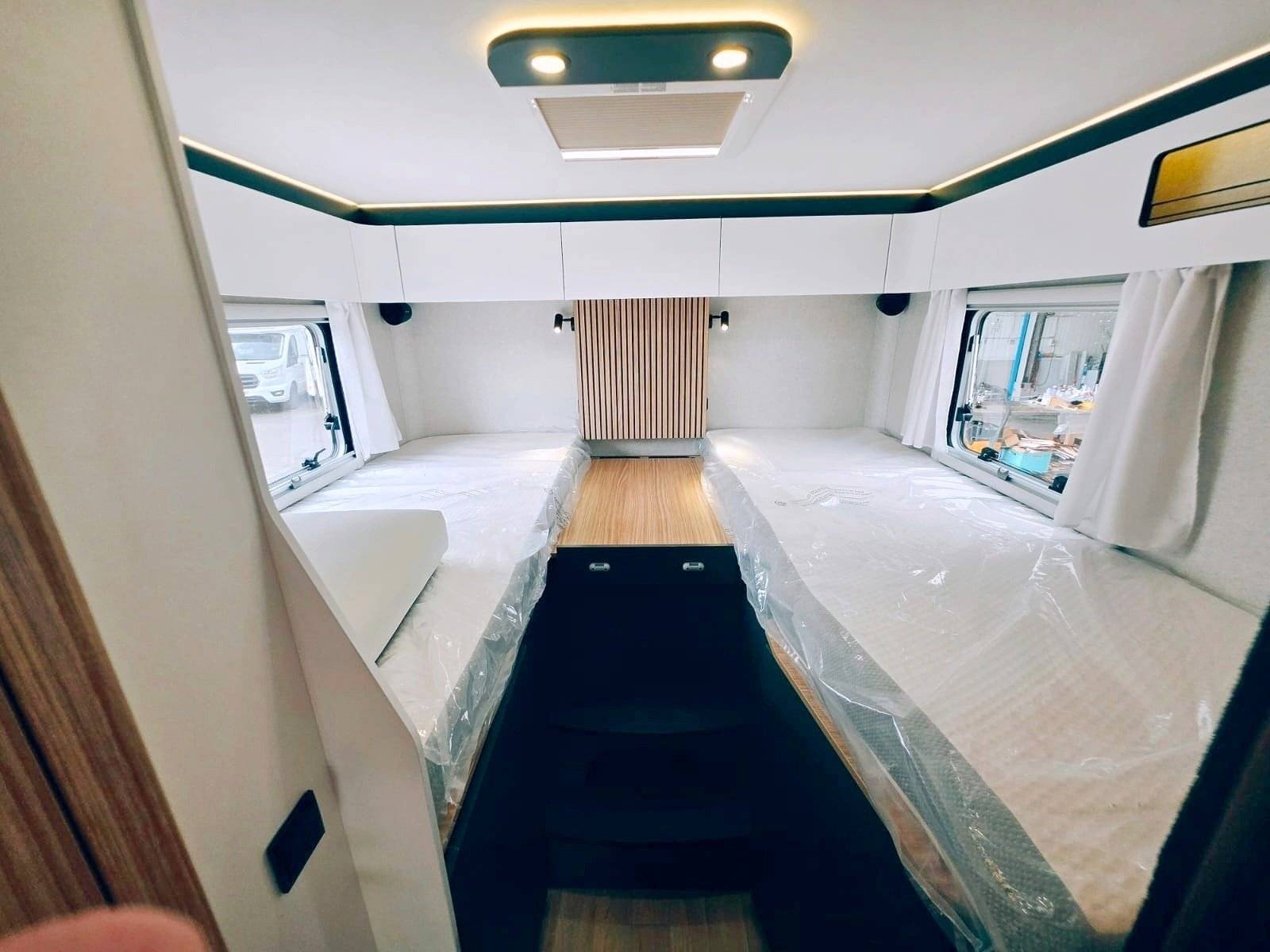 Berth Fiat Ducato 2,3 l 180 ch/Al-Ko - Yescapa